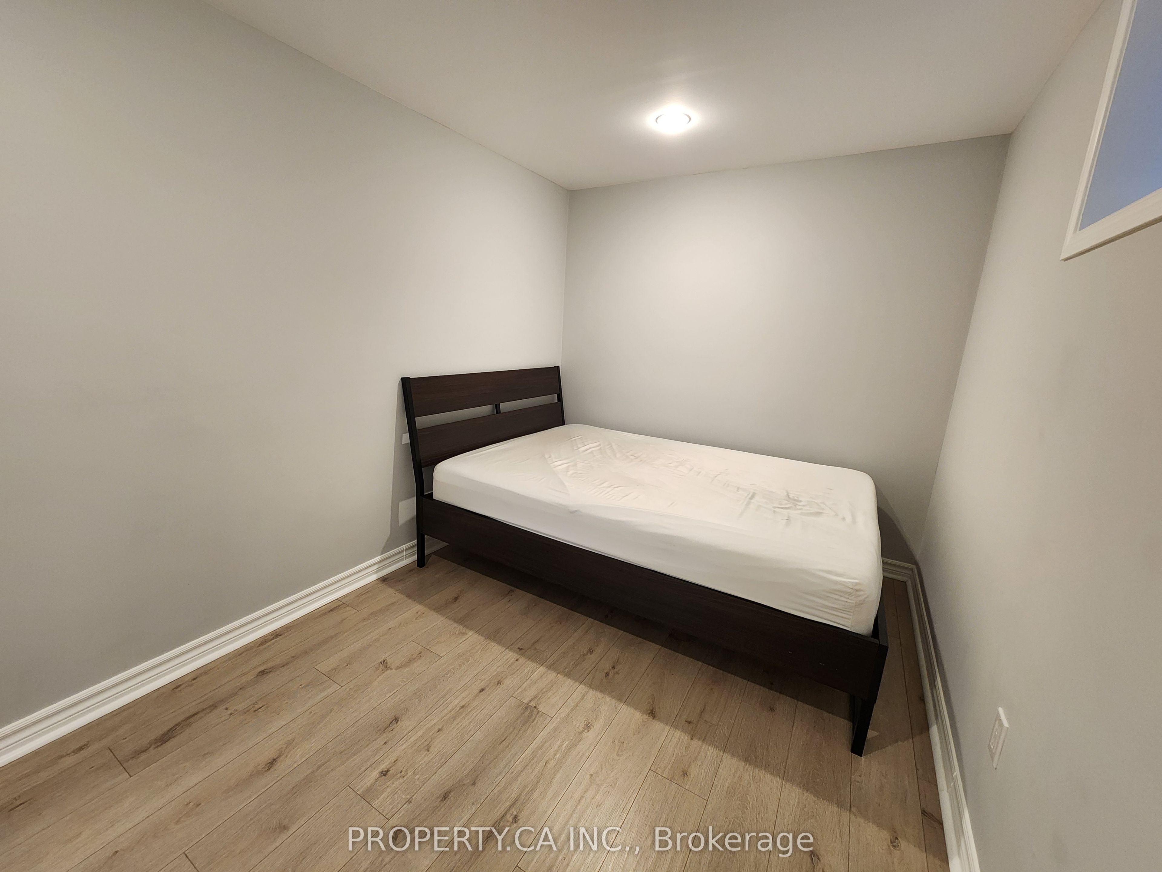 159 Sandyhook Square Bsmt Property Photo 13