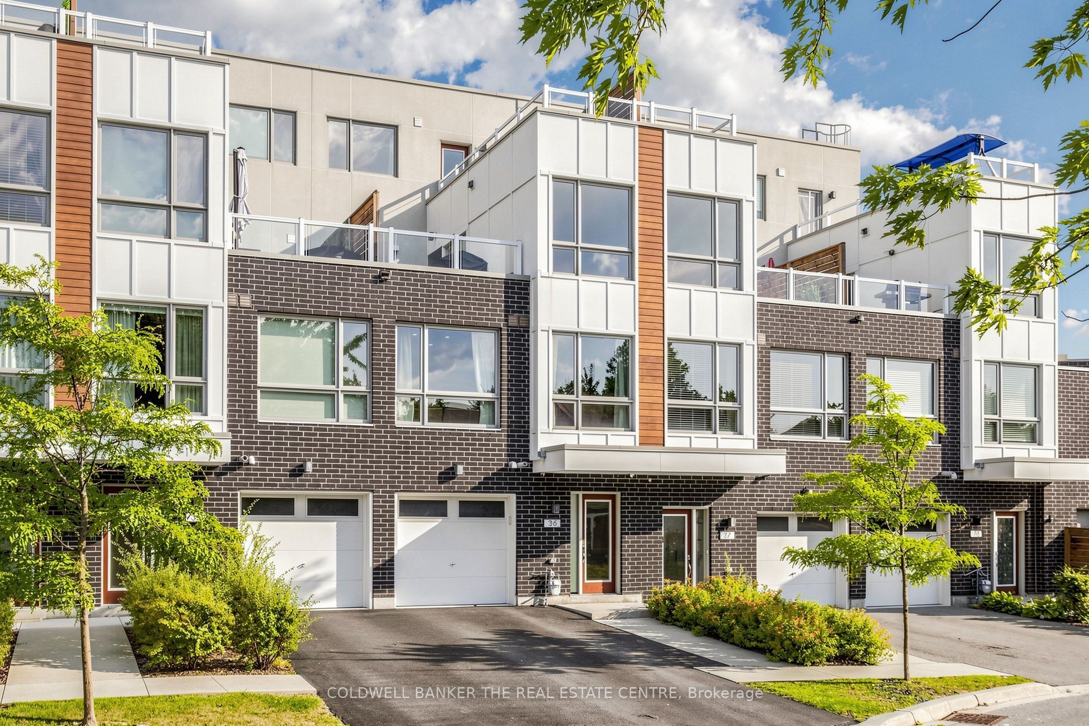 1870 Altona Road #36 Property Photo 2