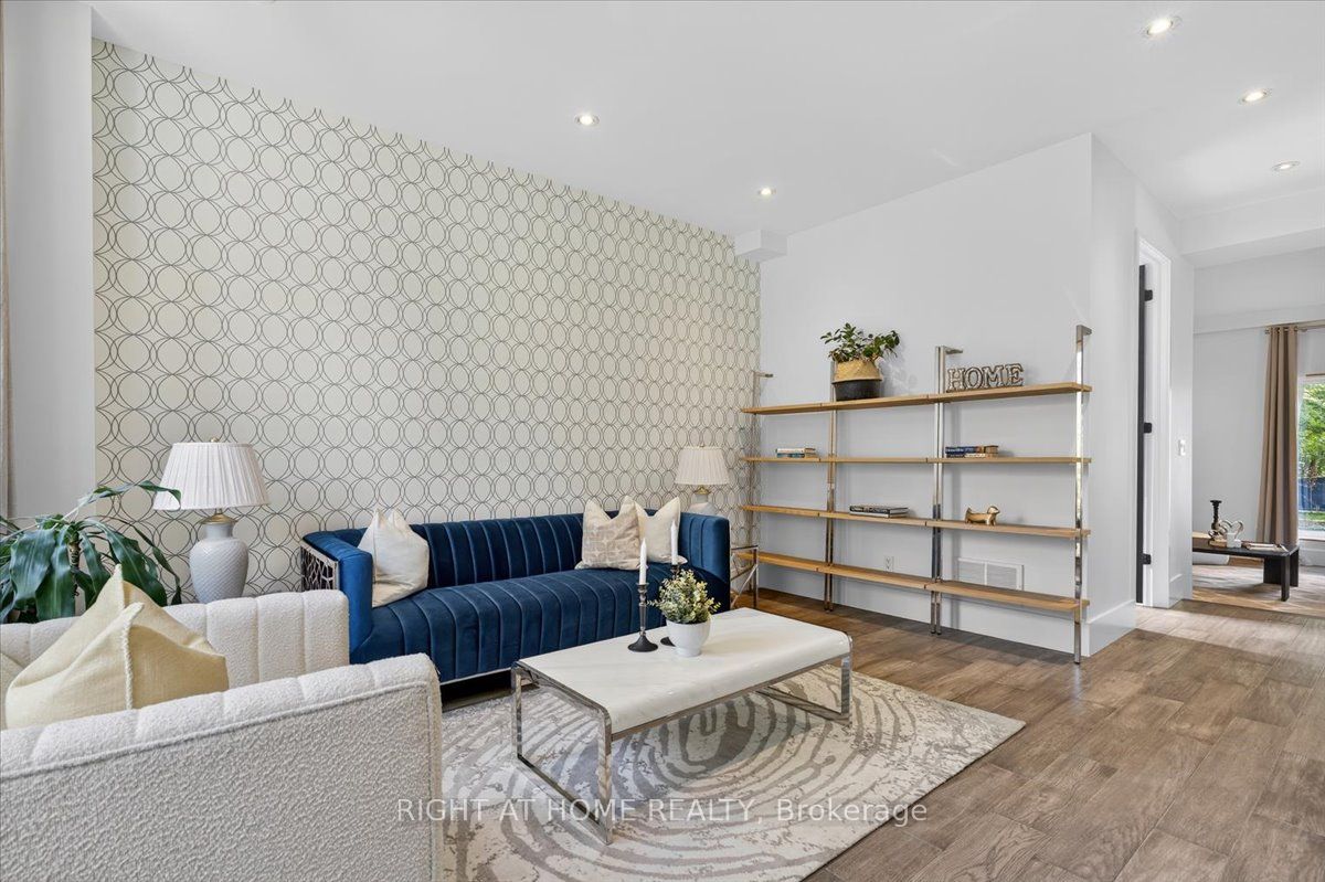 64 Larwood Boulevard Property Photo 10