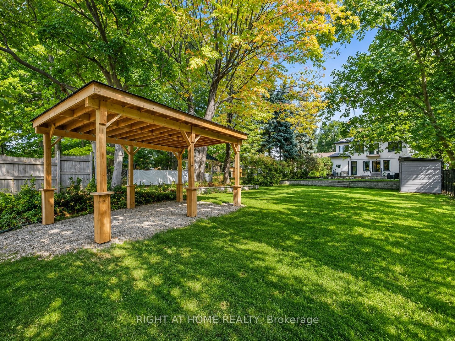 64 Larwood Boulevard Property Photo 43