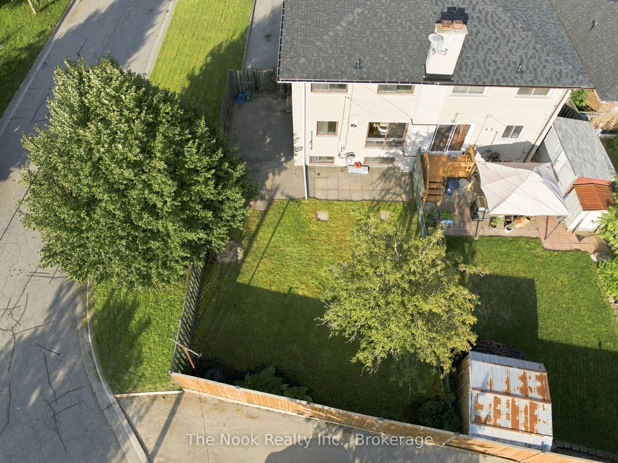 98 Durham Street Property Photo 4