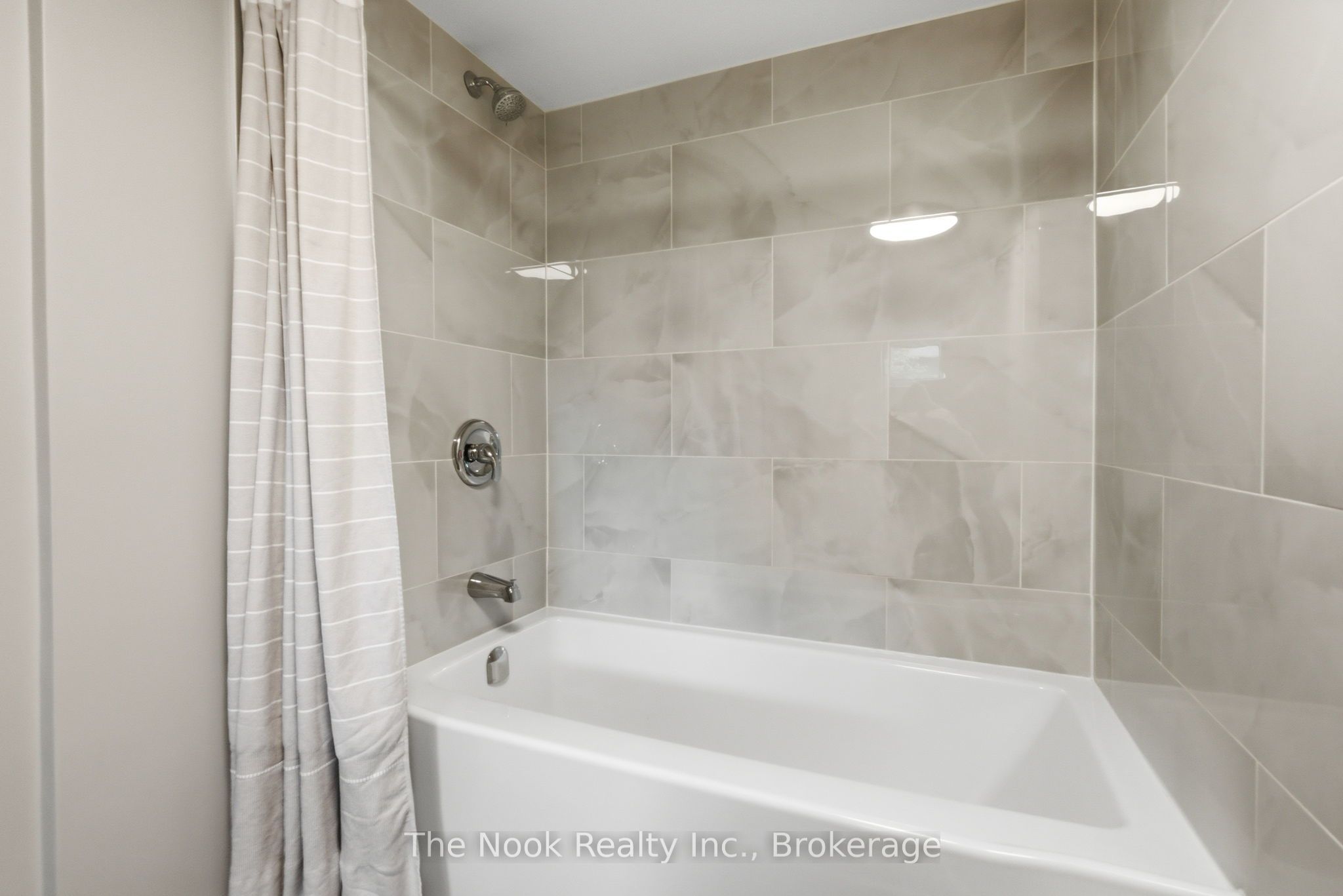 98 Durham Street Property Photo 43