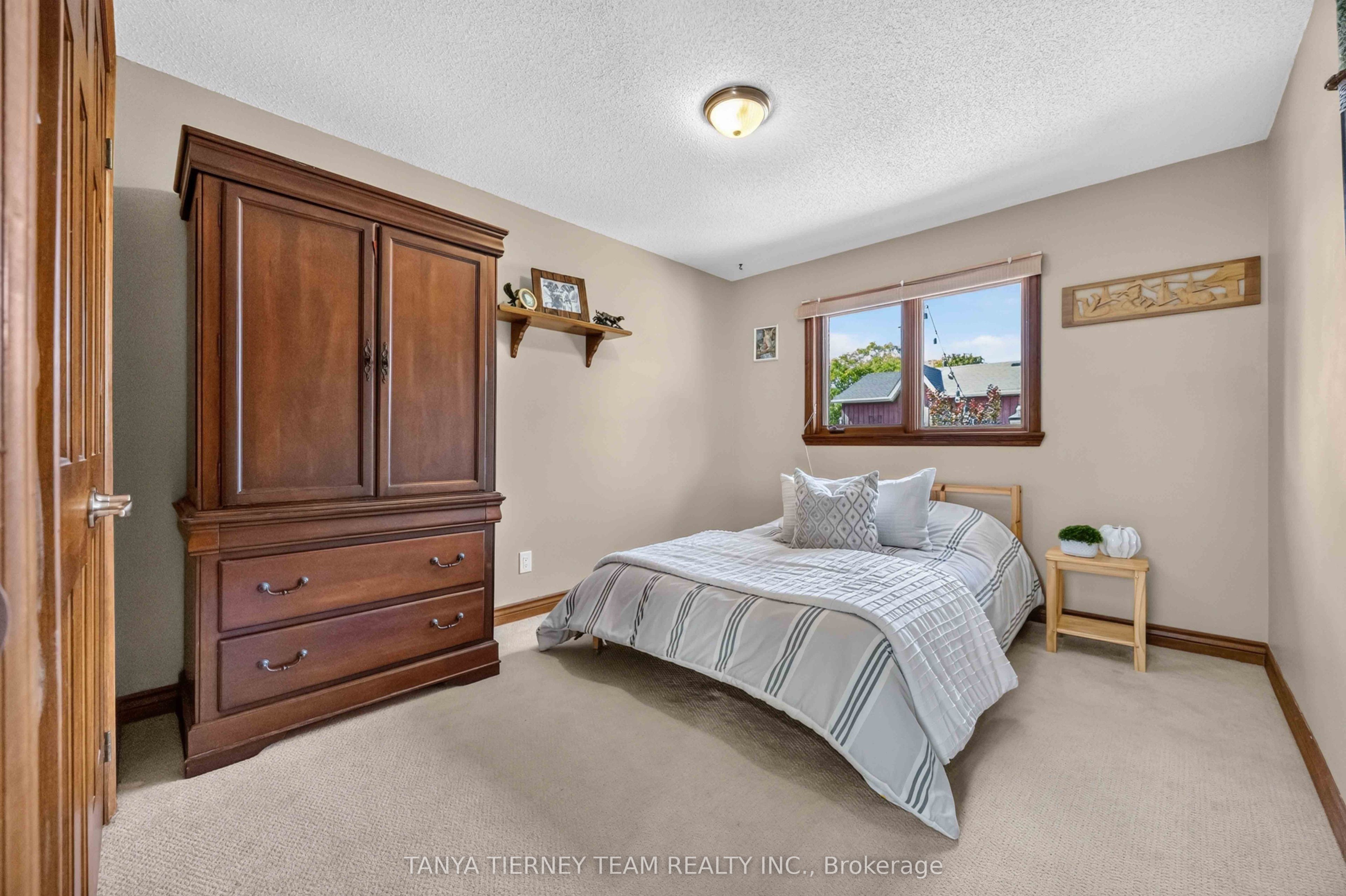 4883 Old Brock Road Property Photo 25