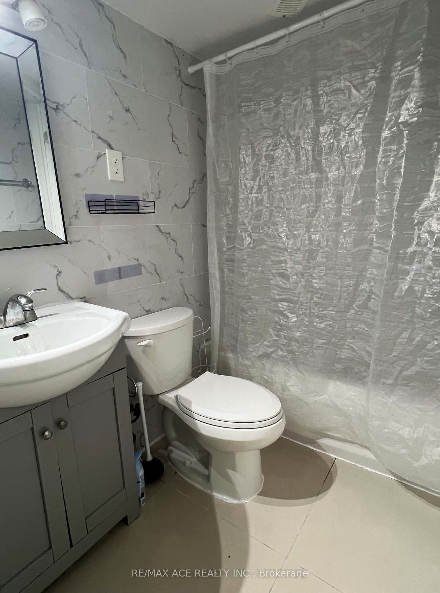 38 Celeste Drive Bsmt Property Photo 7