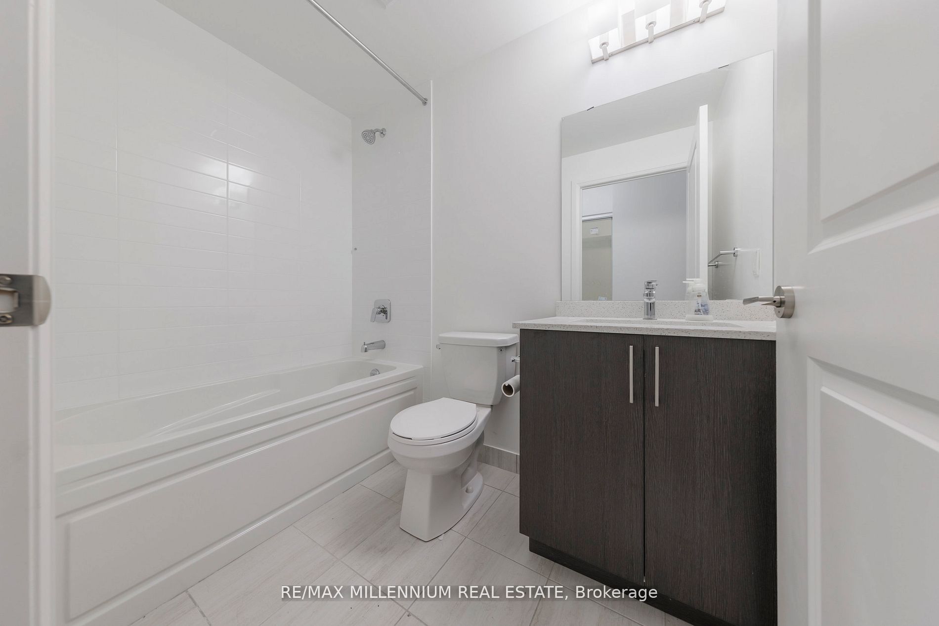 3121 Sheppard Avenue E 602 Property Photo 7
