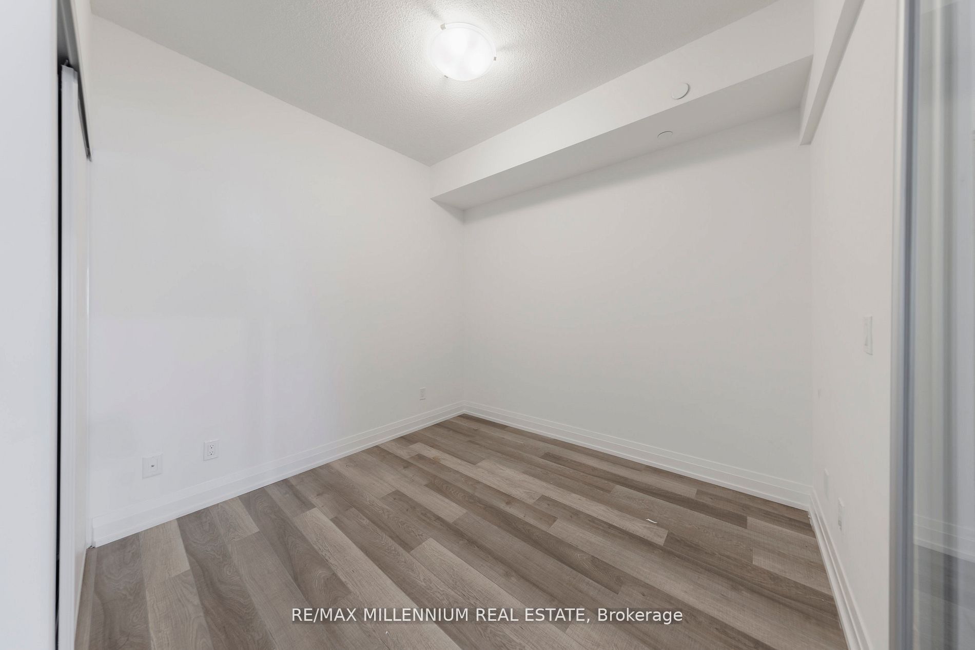 3121 Sheppard Avenue E 602 Property Photo 10