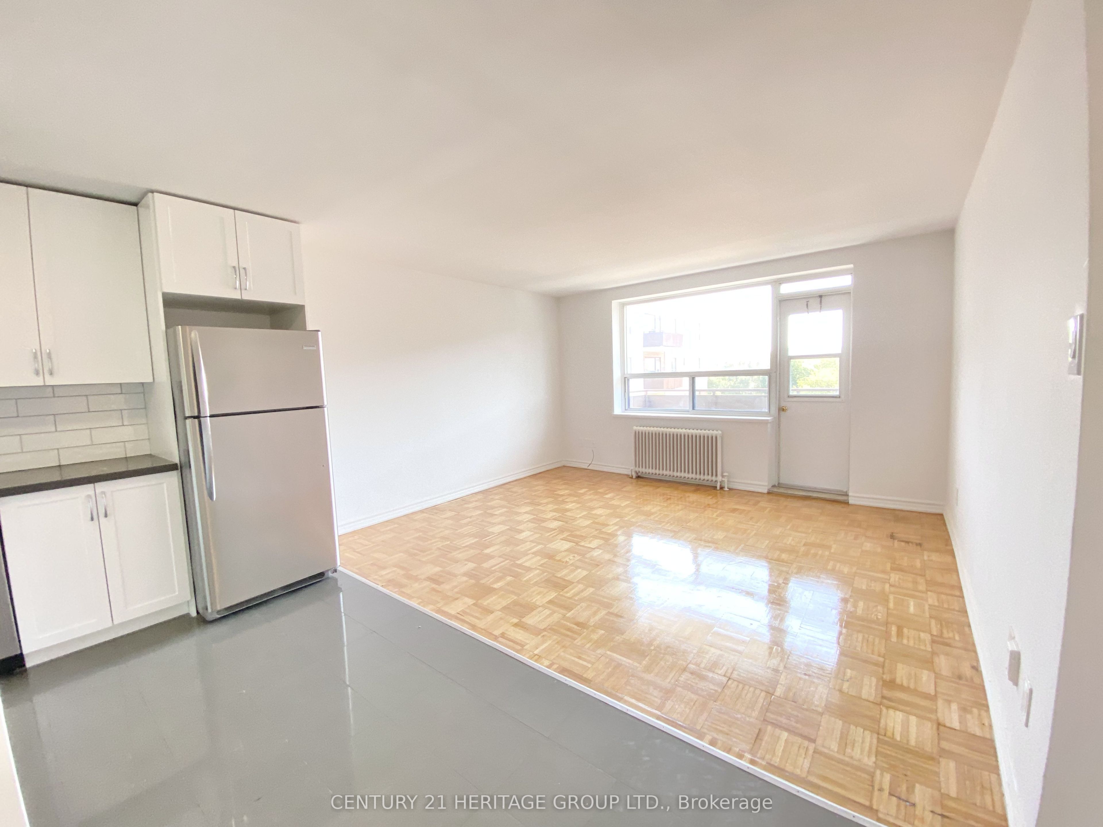 3111 Eglinton Avenue E 509 Property Photo 5