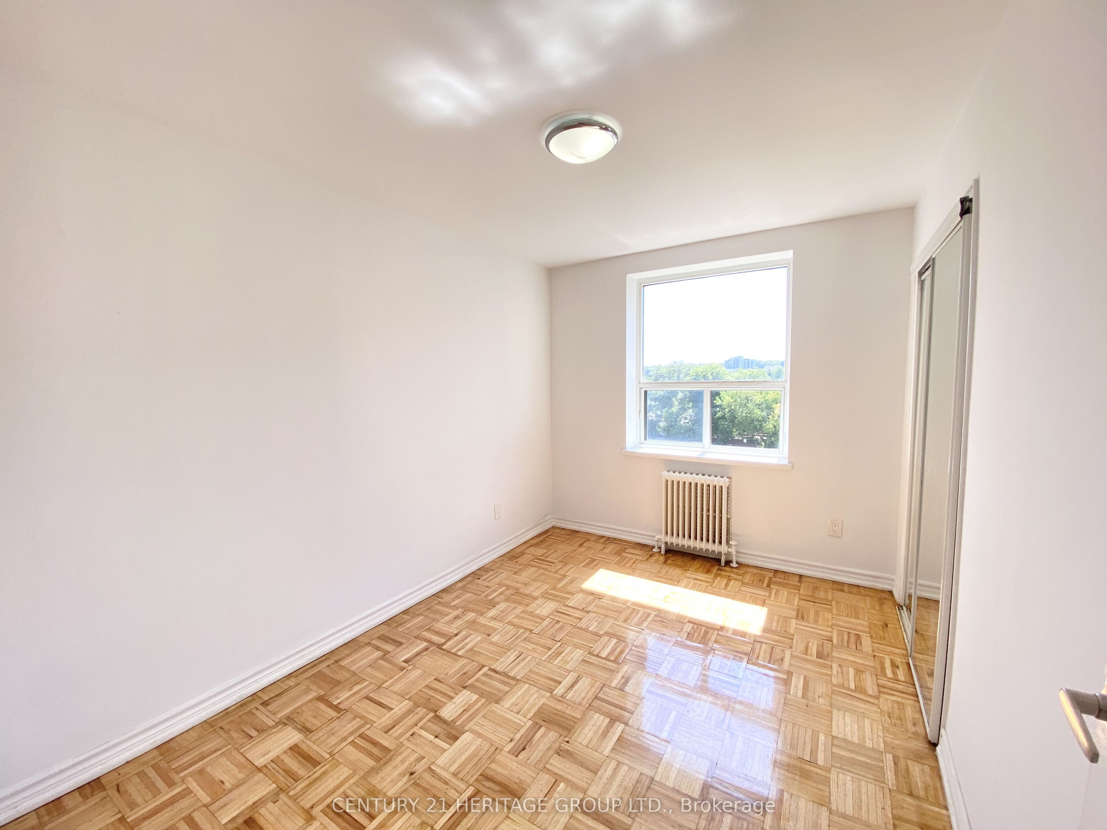 3111 Eglinton Avenue E 509 Property Photo 12