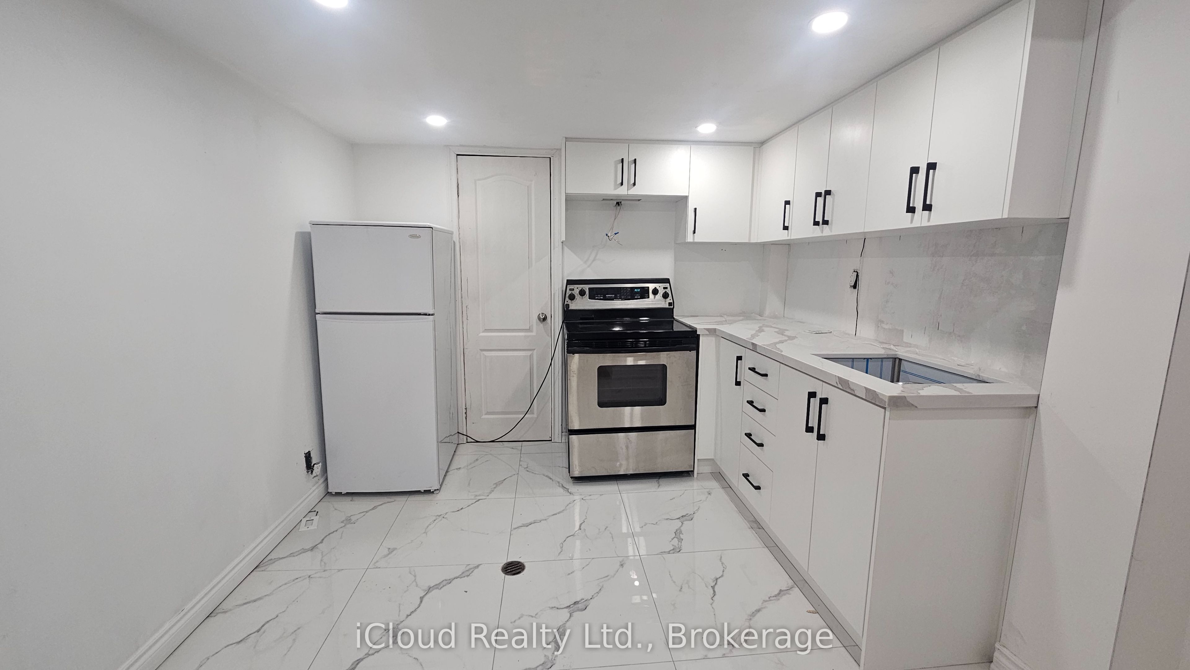 32 Frey Crescent Basement Property Photo 4