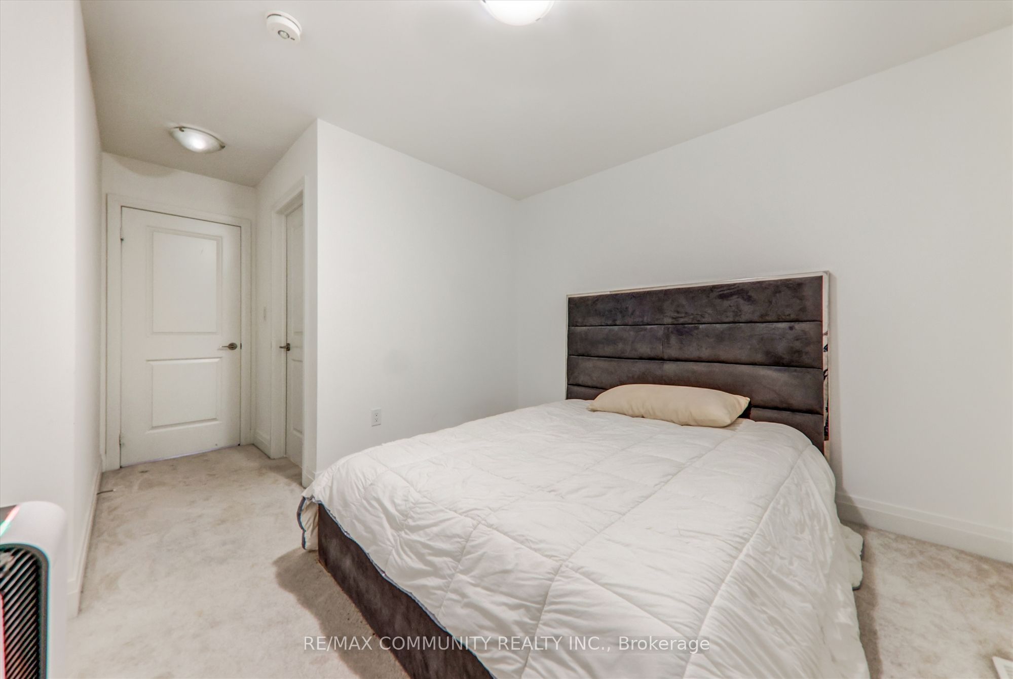 14 Audubon Street Property Photo 27