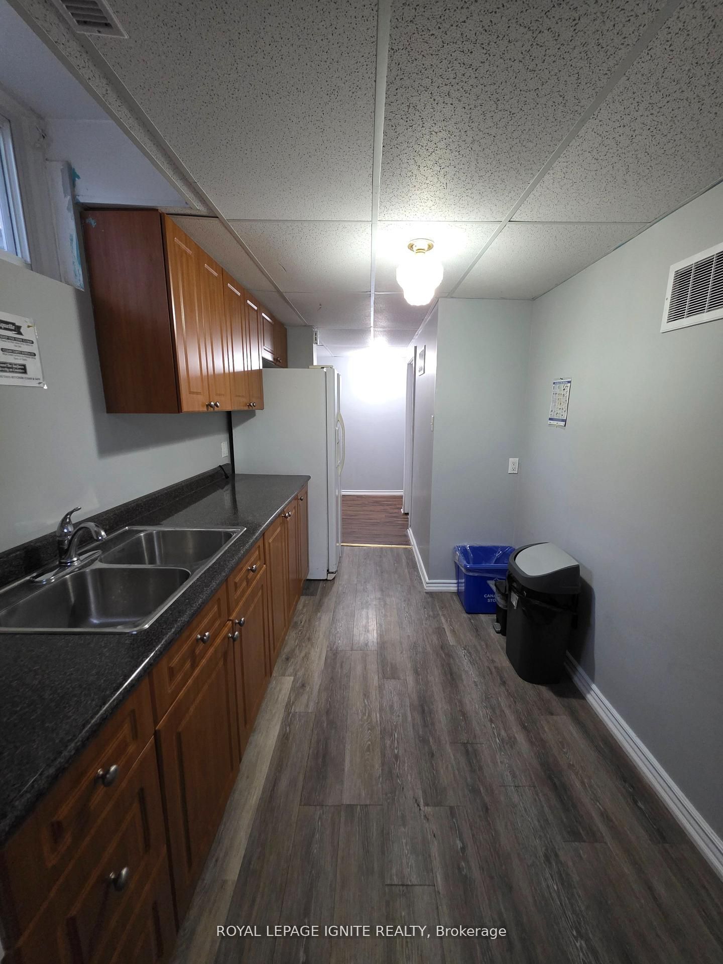 75 Glenthorne Drive Bsmt Property Photo 12