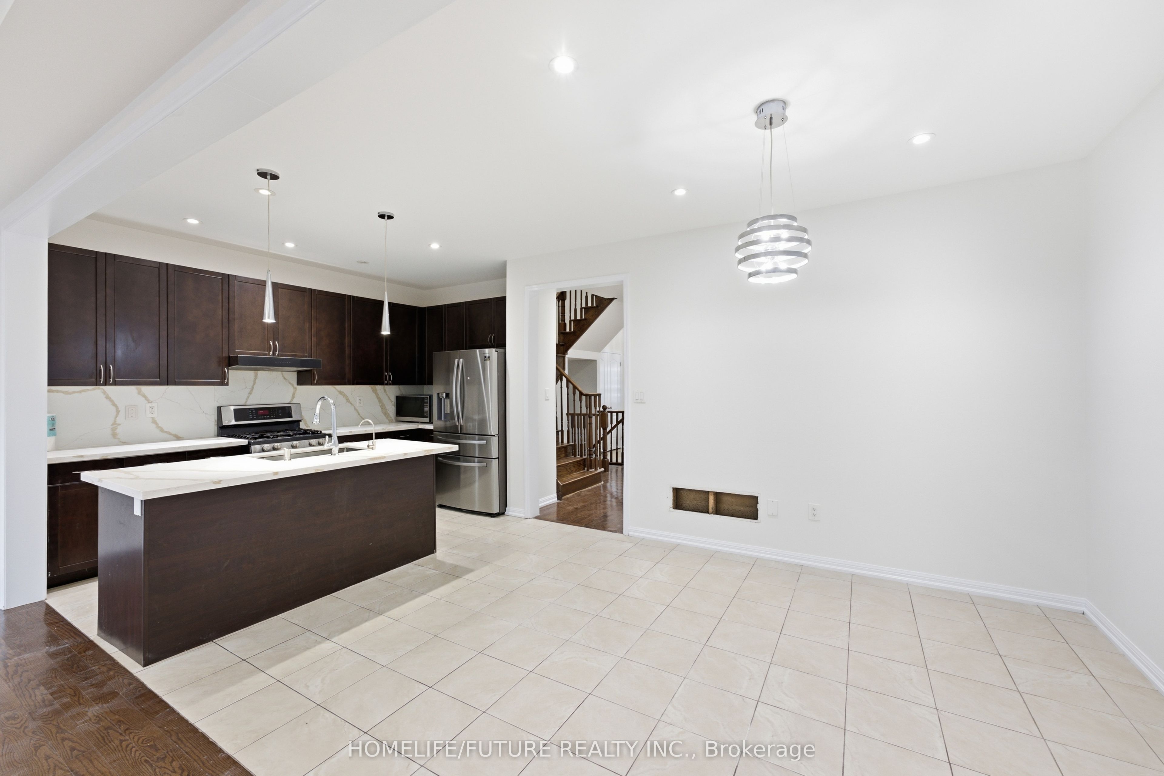 7 Beverton Crescent Property Photo 14