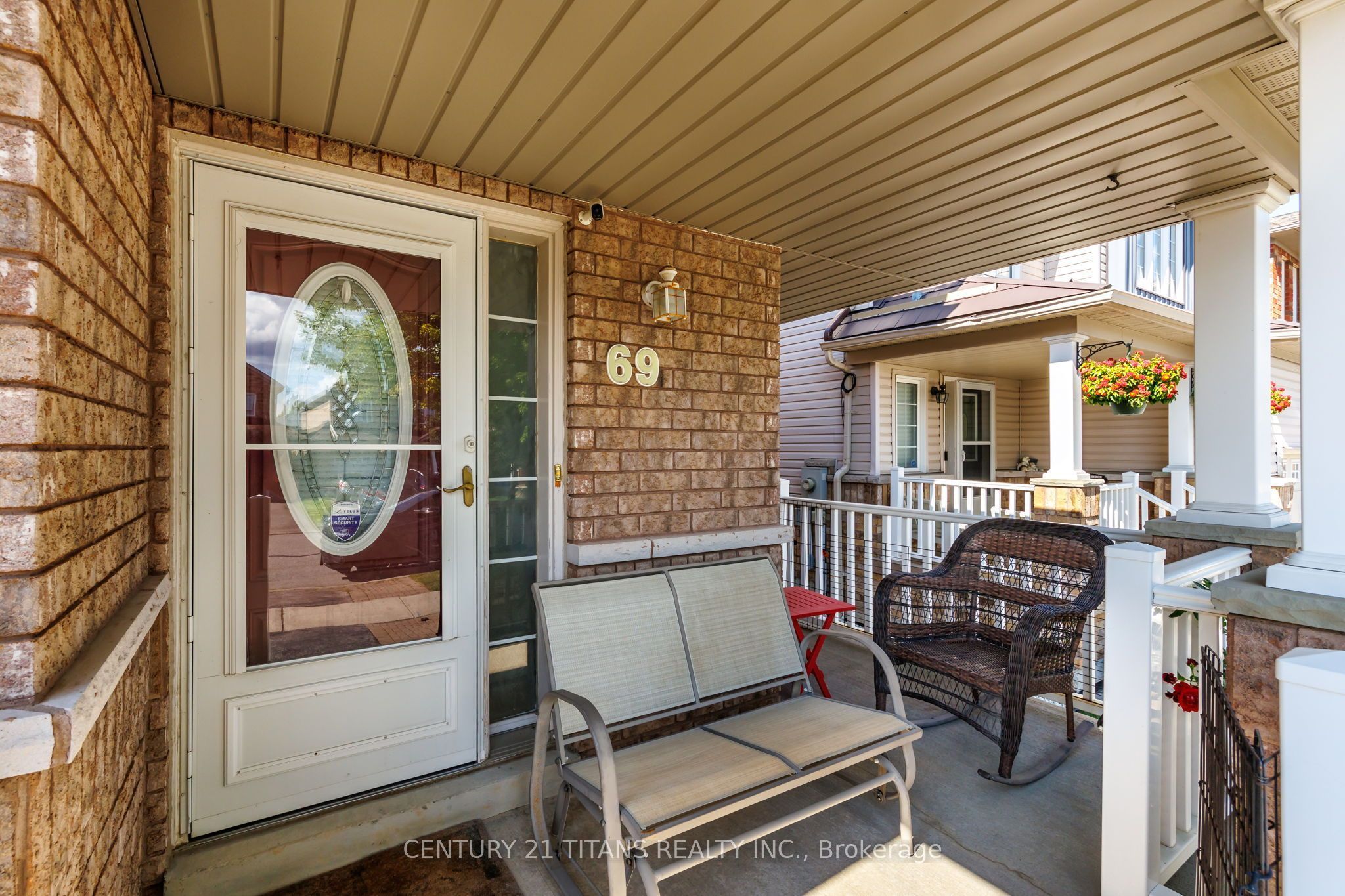 69 Rampart Crescent Property Photo 4