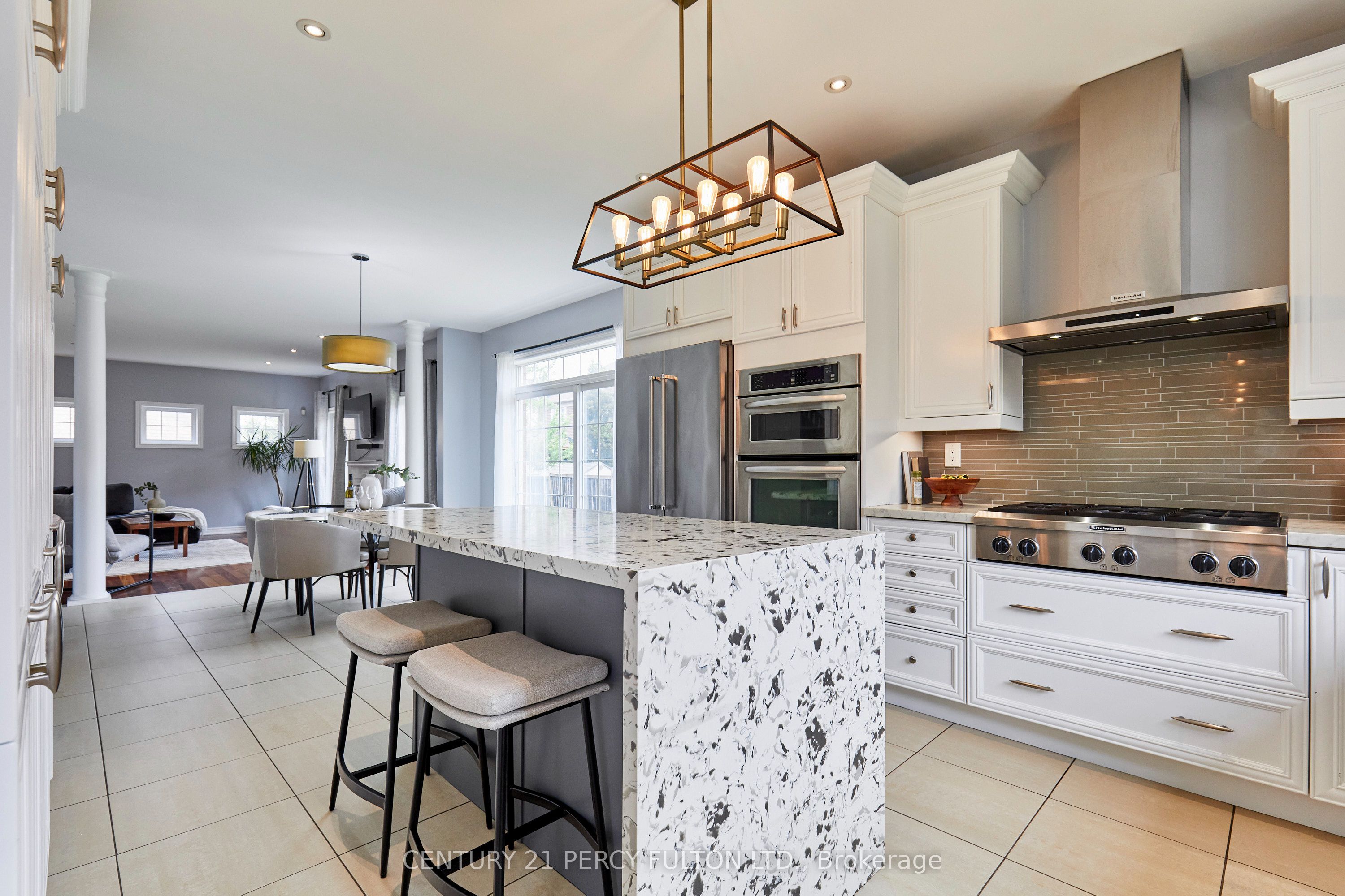 8 Mackeller Court Property Photo 13