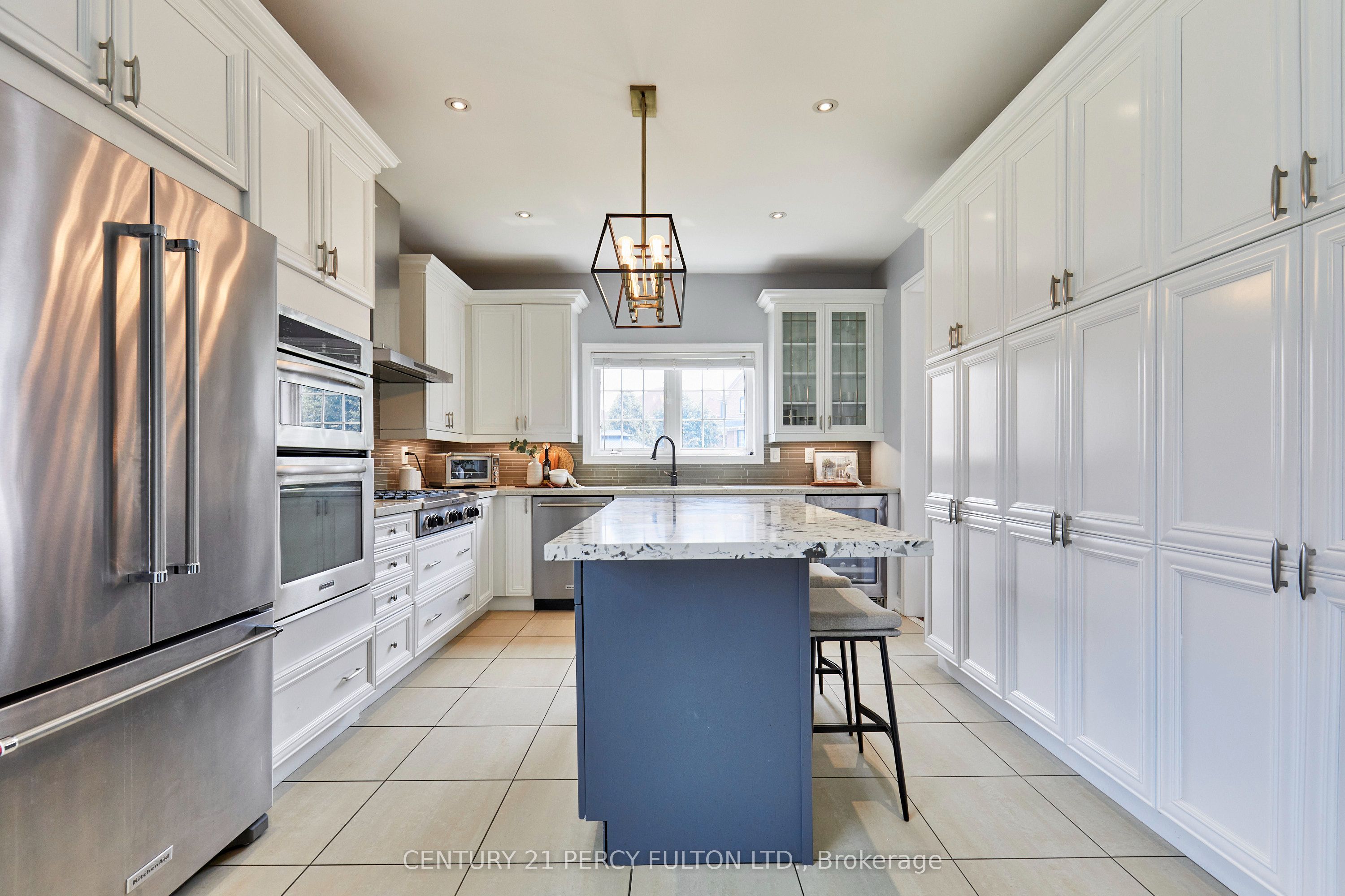 8 Mackeller Court Property Photo 16