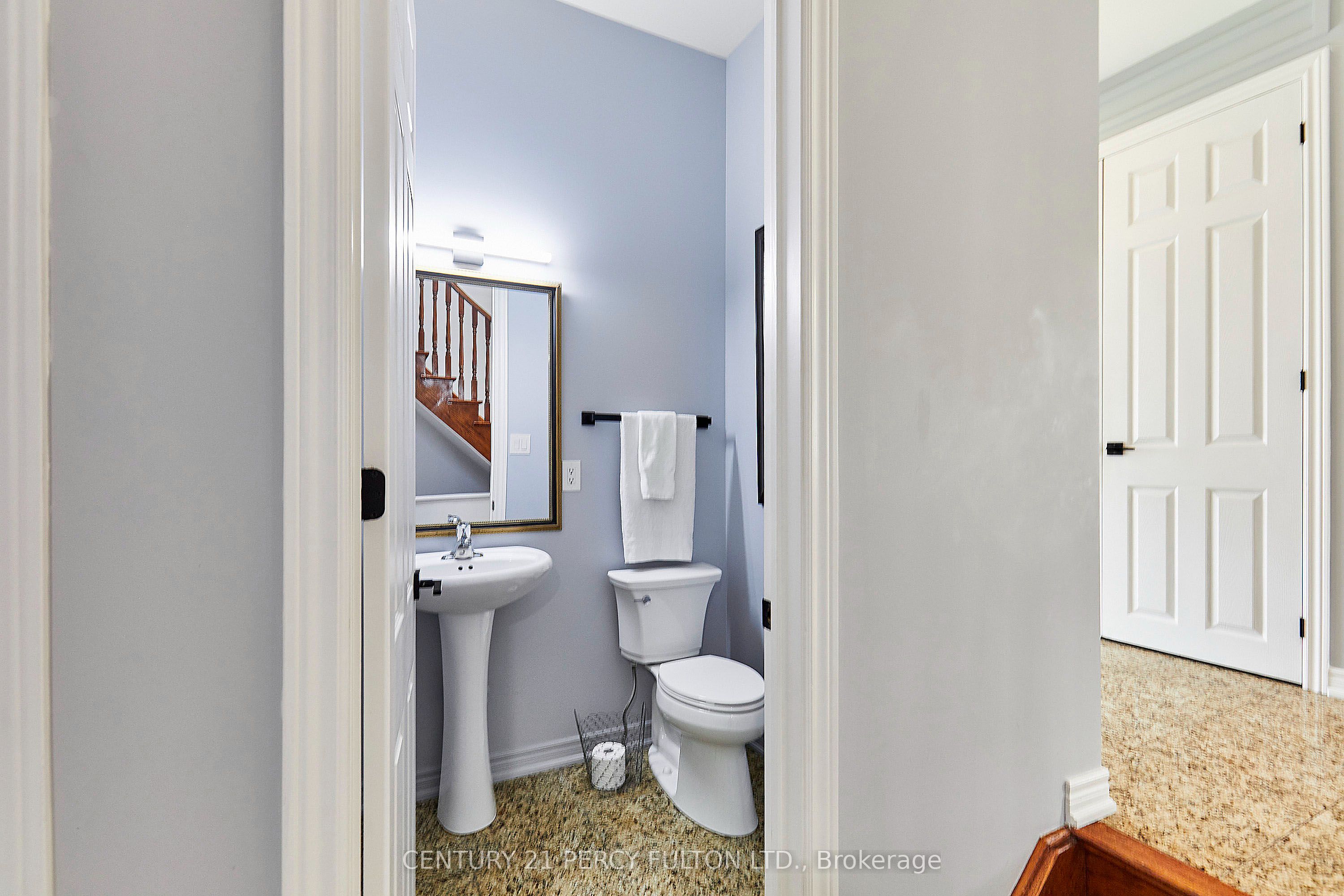 8 Mackeller Court Property Photo 21