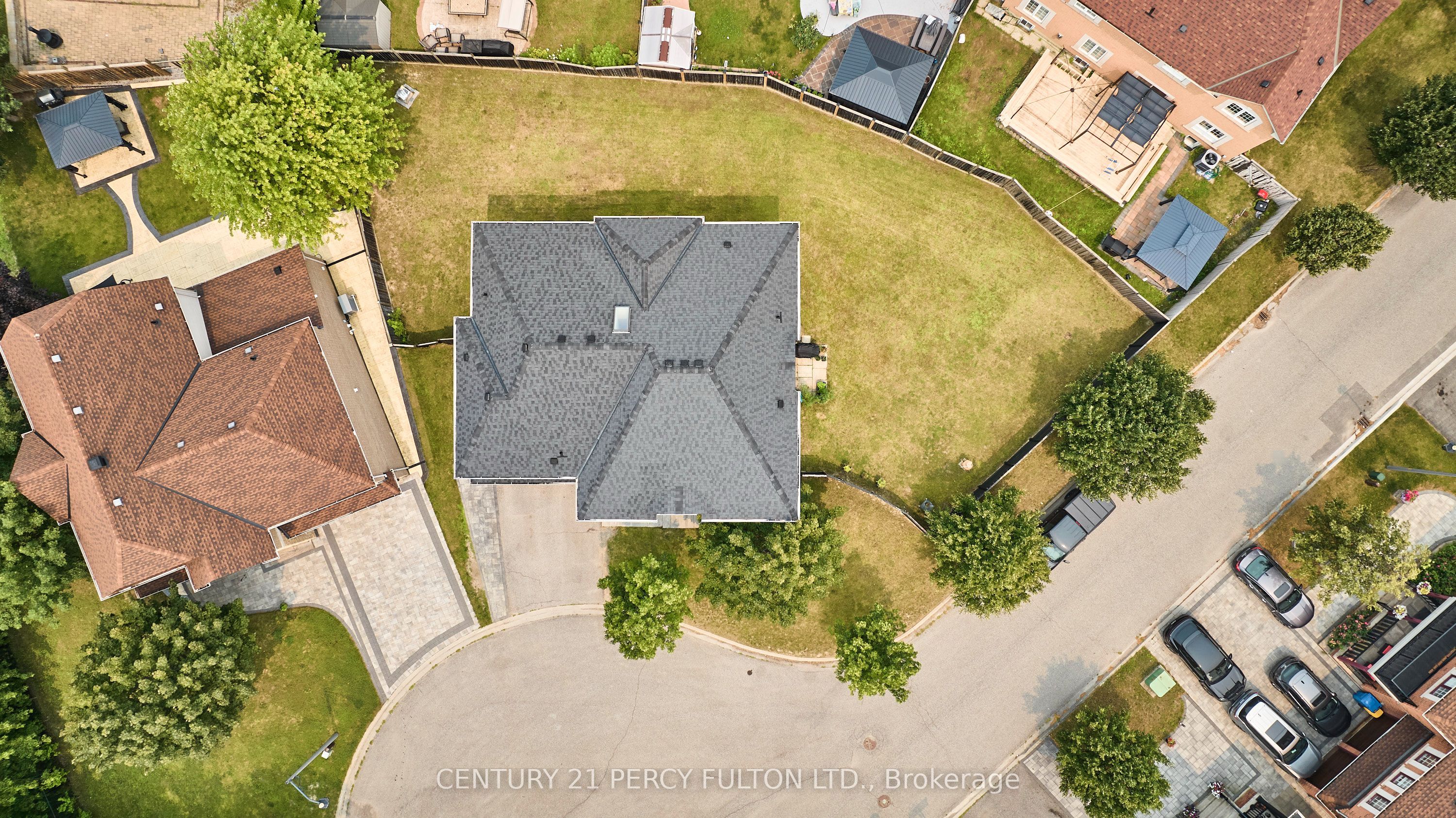 8 Mackeller Court Property Photo 49
