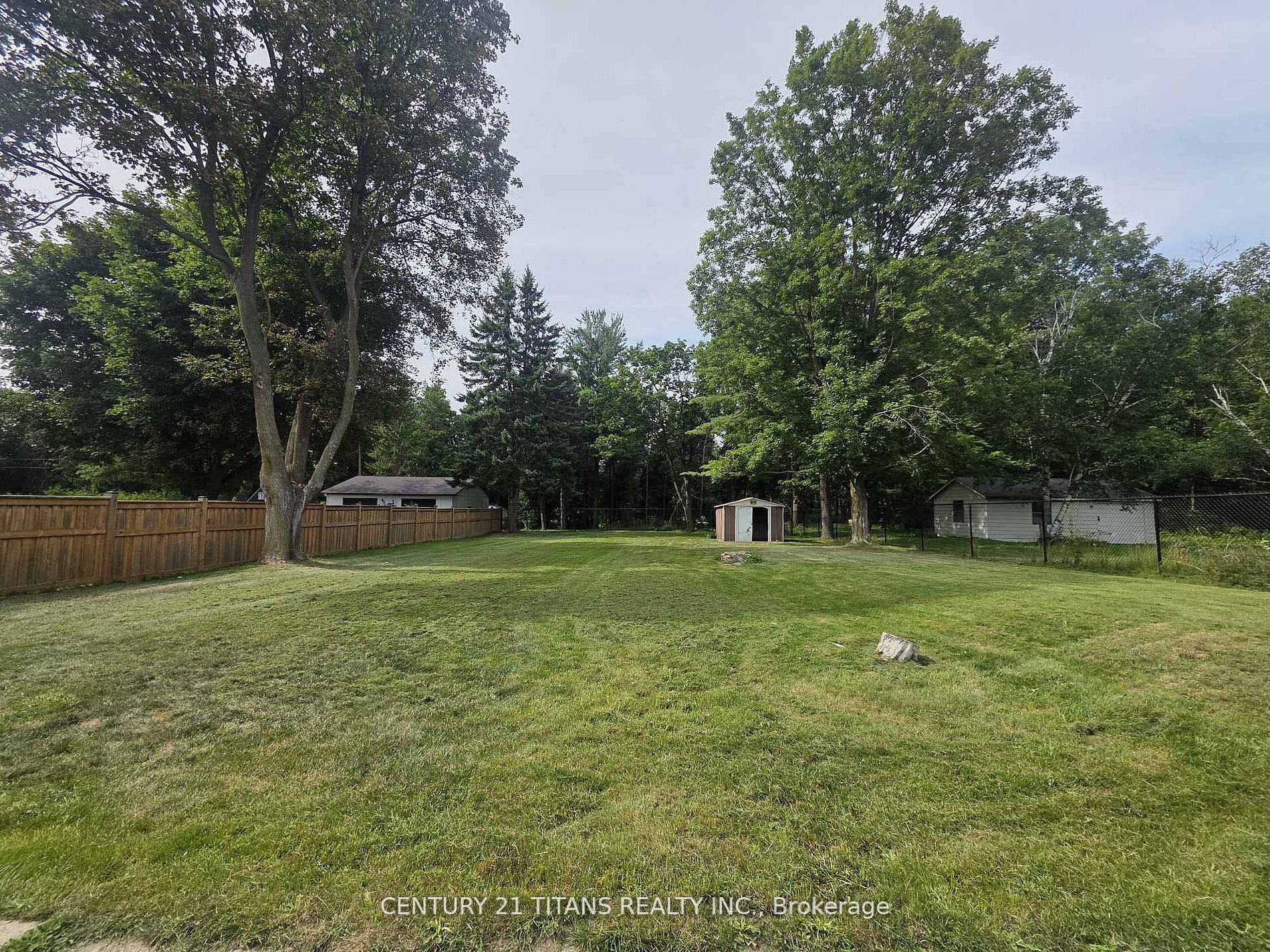 1602 Hwy 2 N Property Photo 26