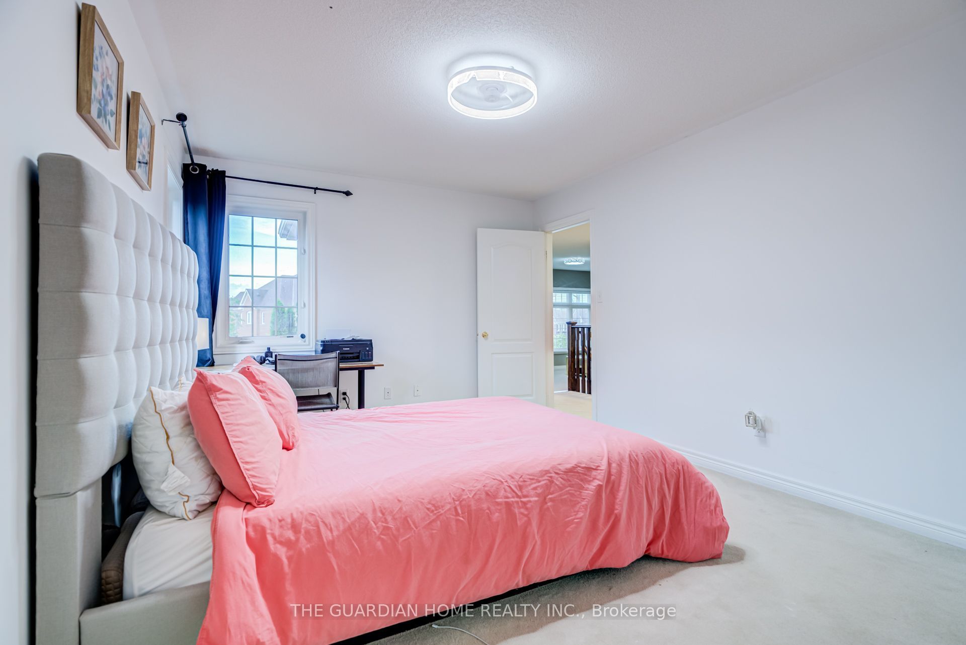 1214 Harlstone Crescent Property Photo 38