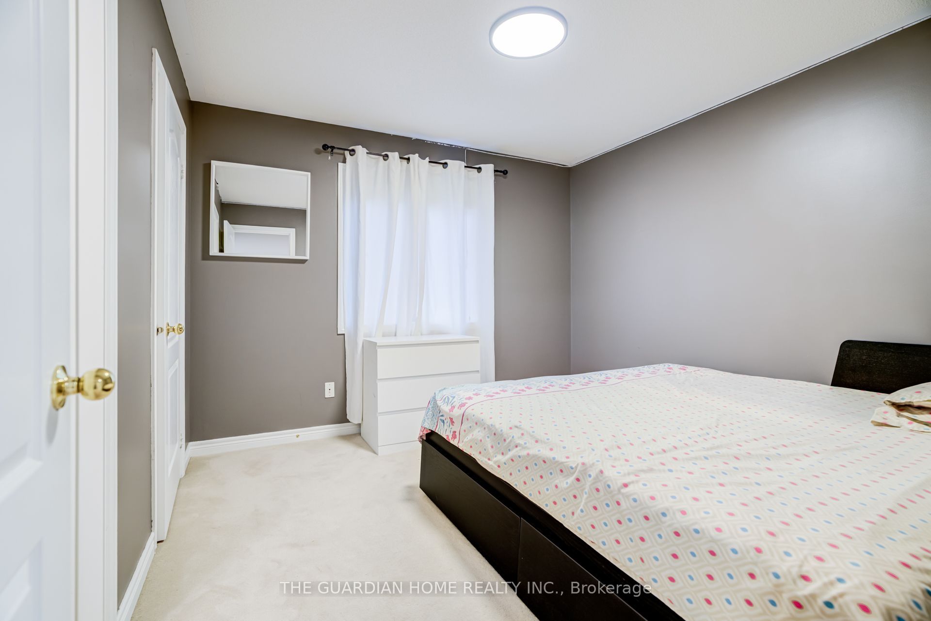 1214 Harlstone Crescent Property Photo 42