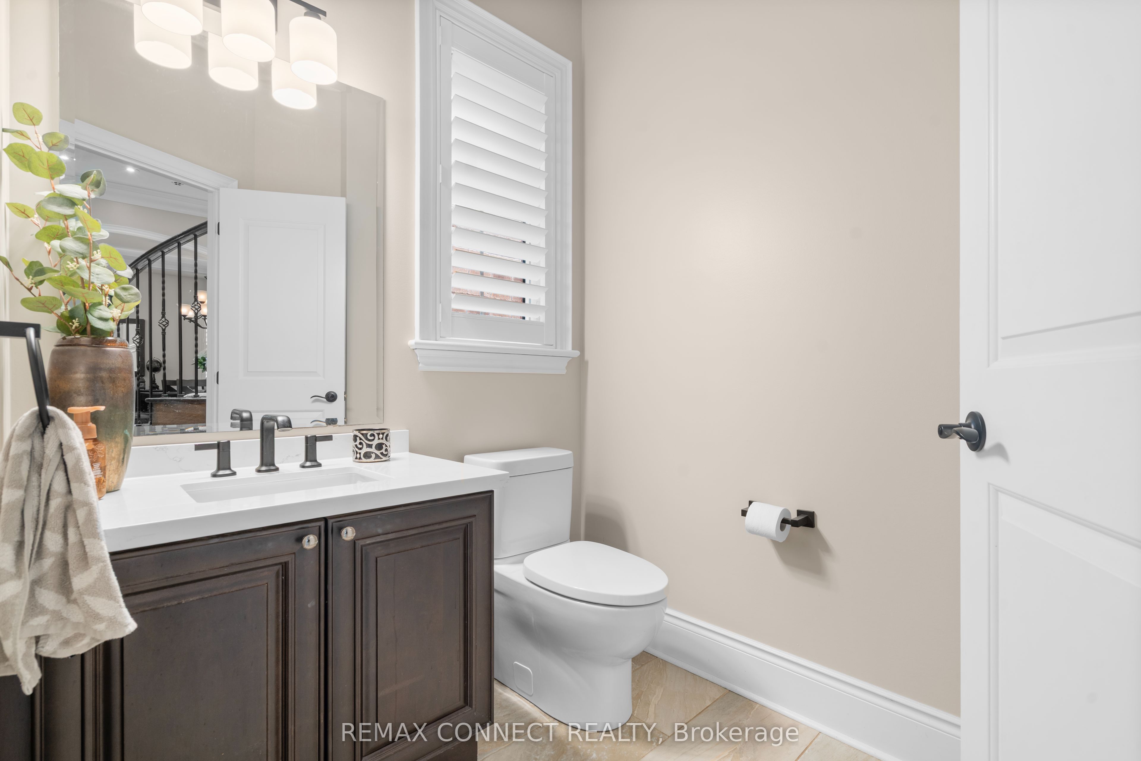 120 Sharplin Drive Property Photo 15