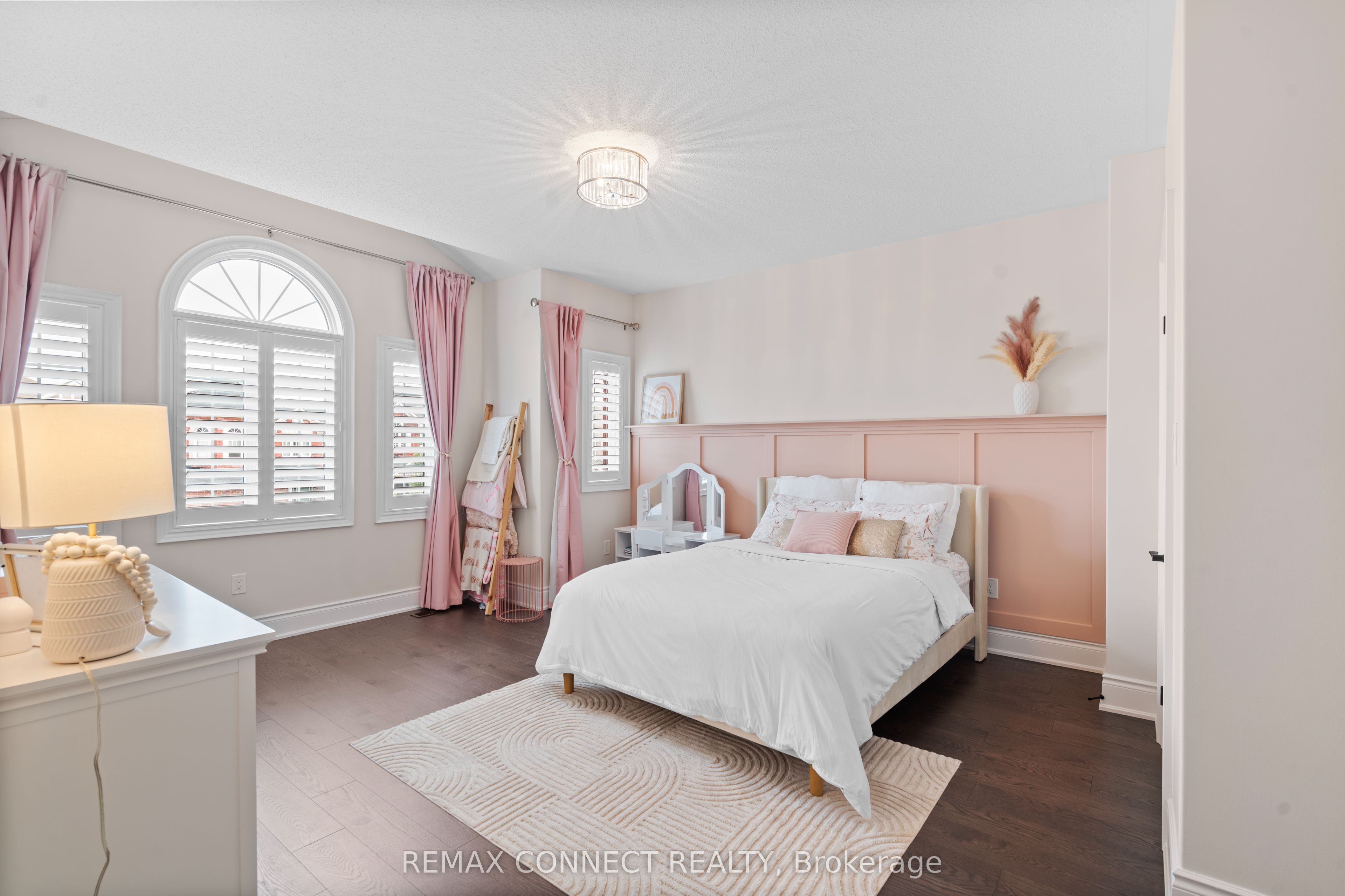 120 Sharplin Drive Property Photo 21