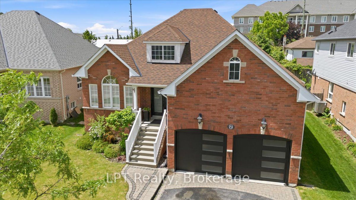 71 Laprade Square Property Photo 2