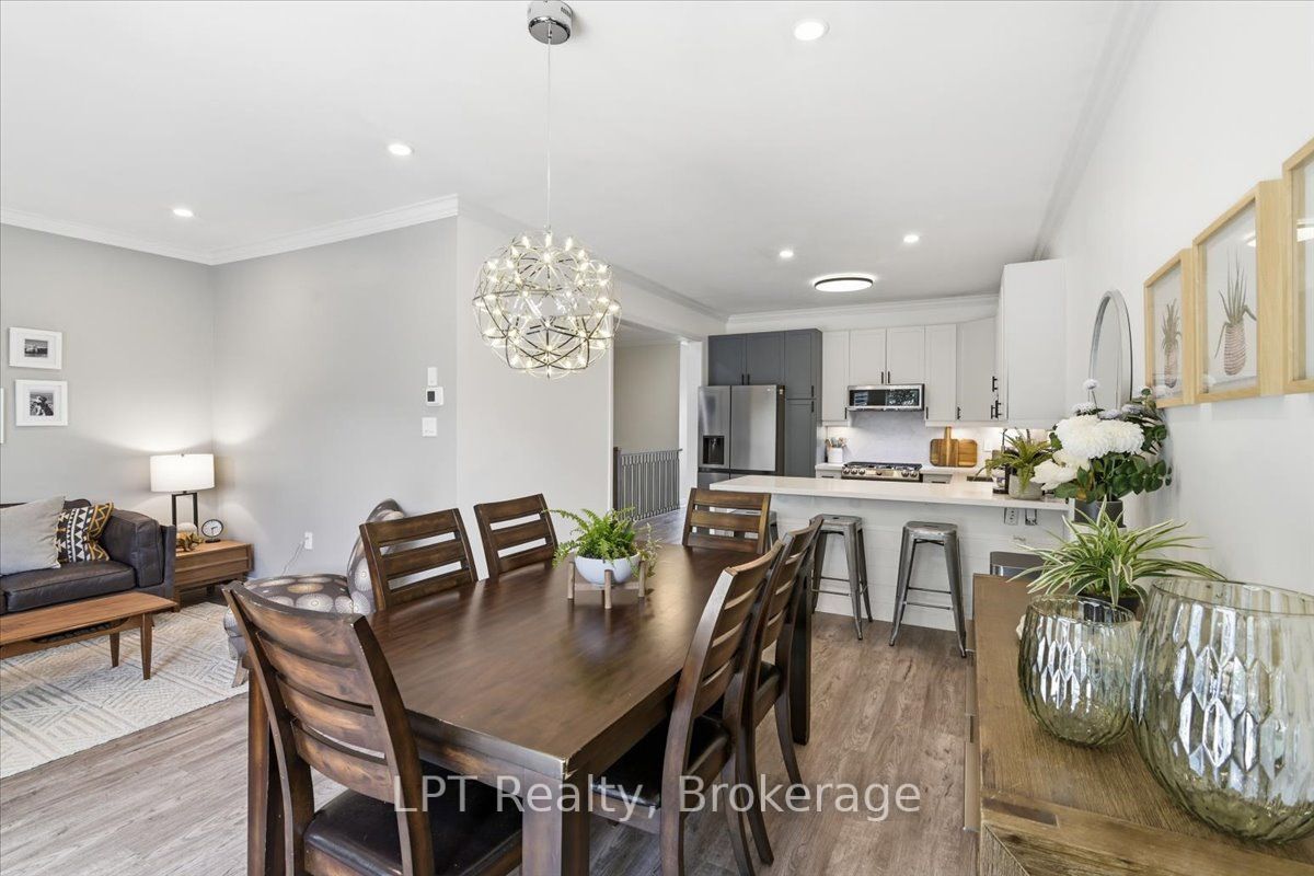 71 Laprade Square Property Photo 13