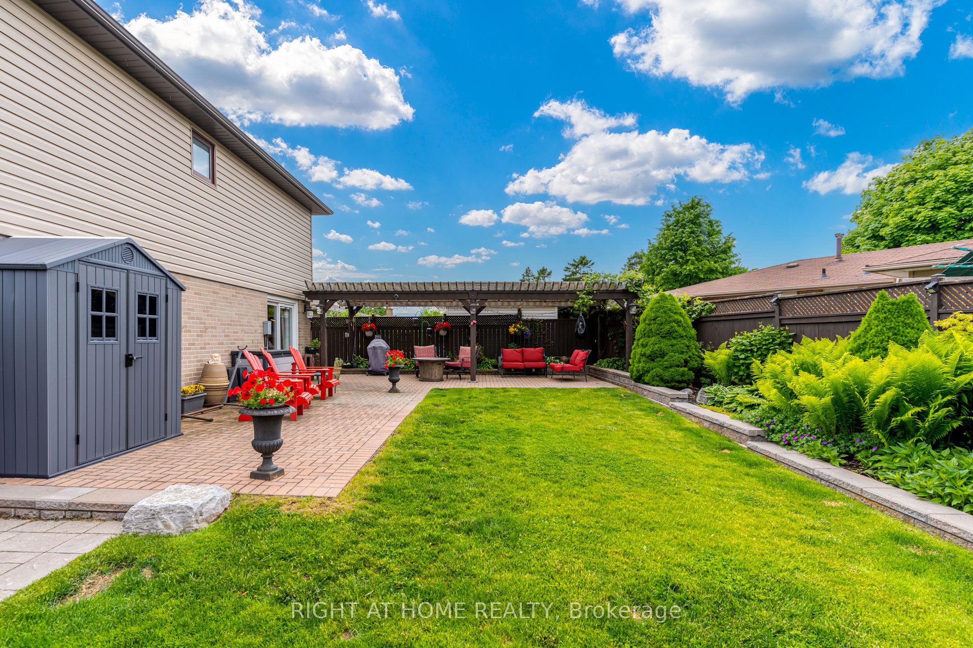 51 Lewin Crescent Property Photo 8