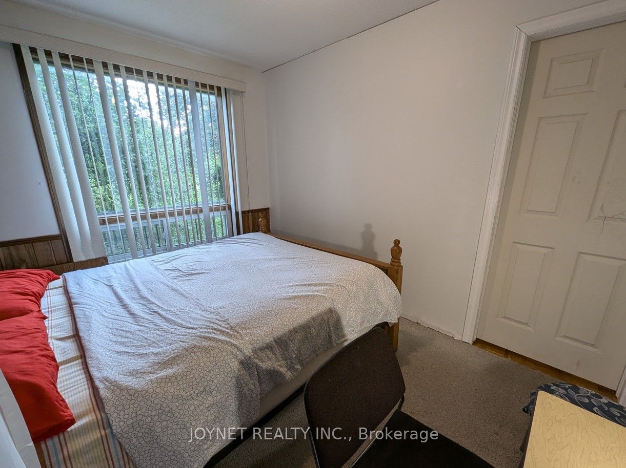 E13704392 Property Photo 7