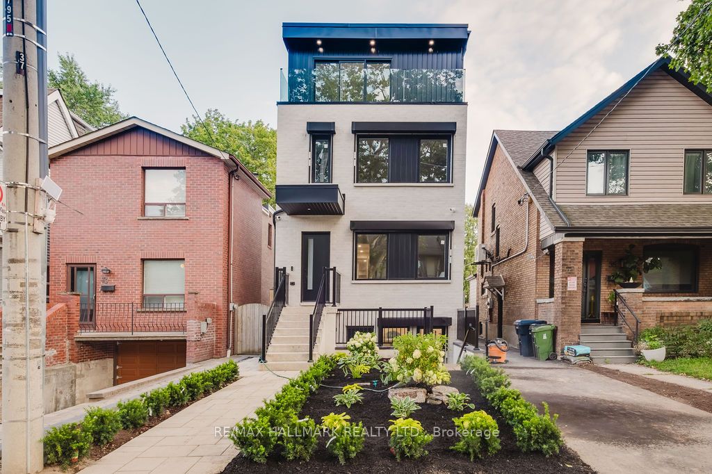 37 Milverton Boulevard Lower Property Photo 1