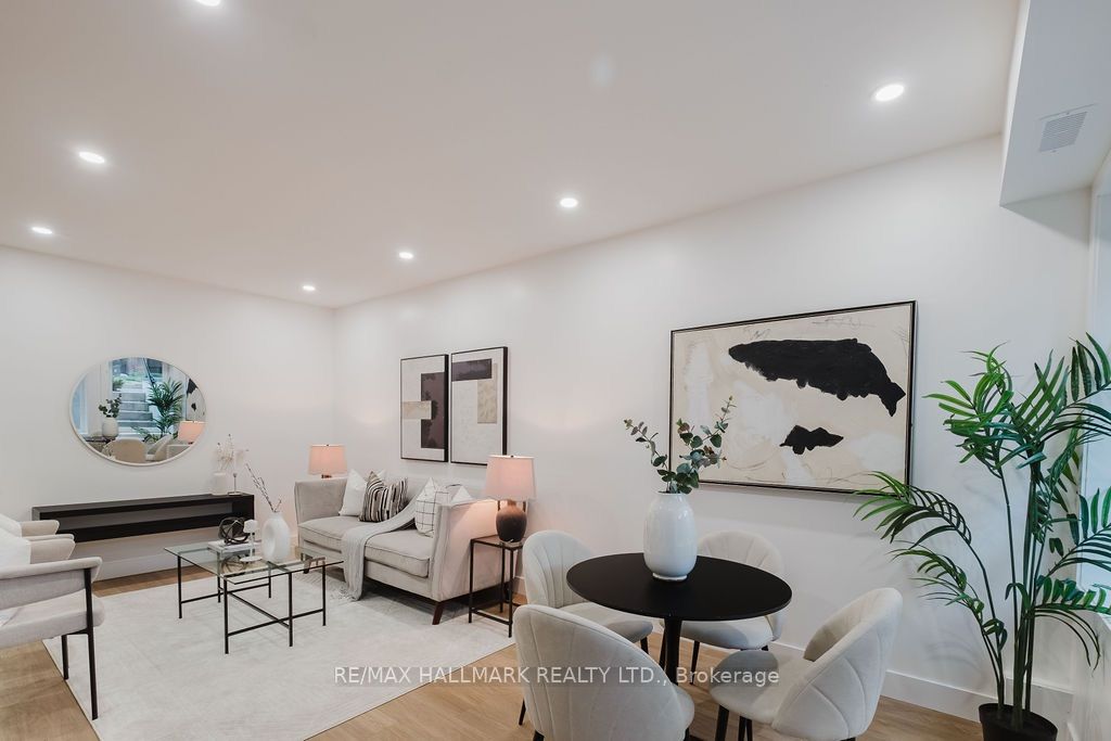 37 Milverton Boulevard Lower Property Photo 4