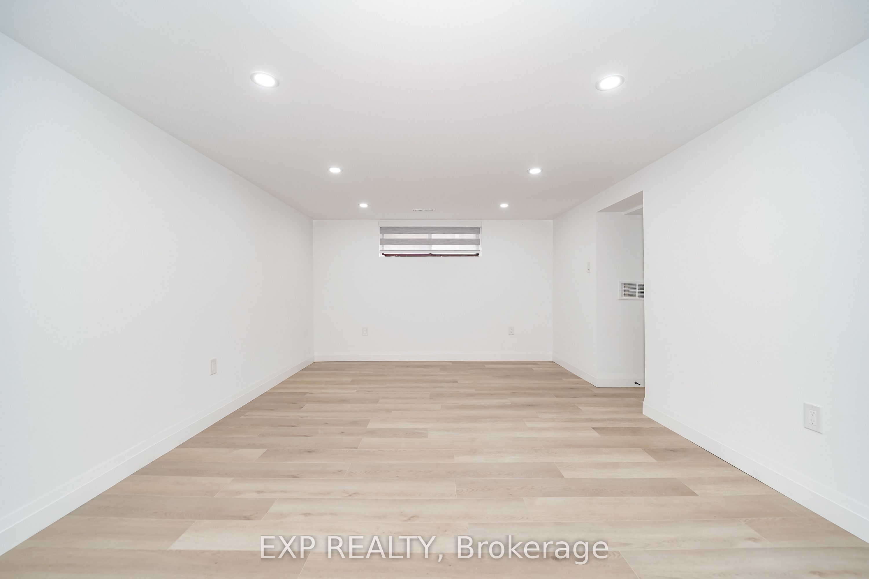 31a Laurel Avenue Property Photo 33