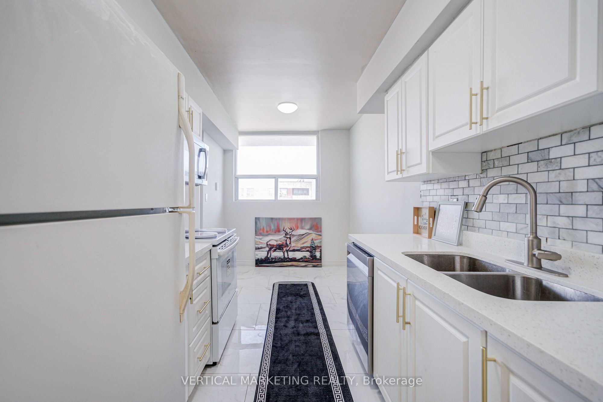 20 Gilder Drive E Ph07 Property Photo 10
