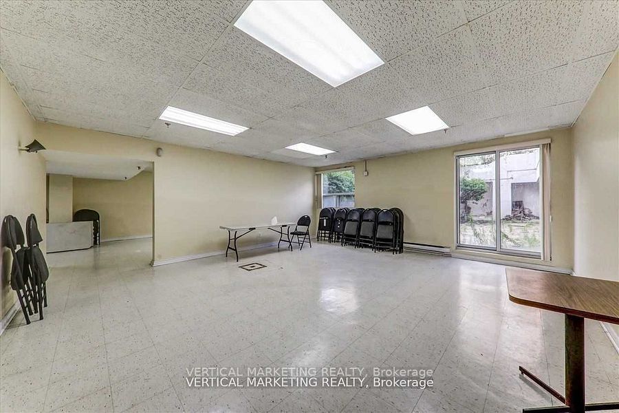 20 Gilder Drive E Ph07 Property Photo 49