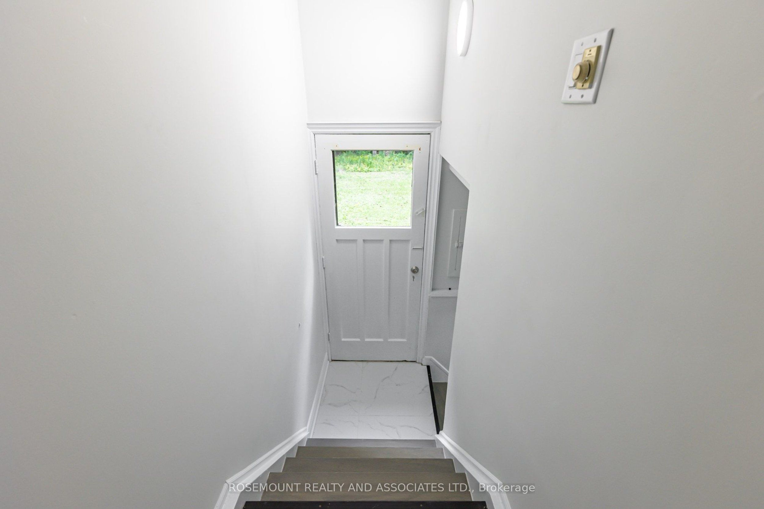 60 Marydon Crescent Basement Property Photo 9