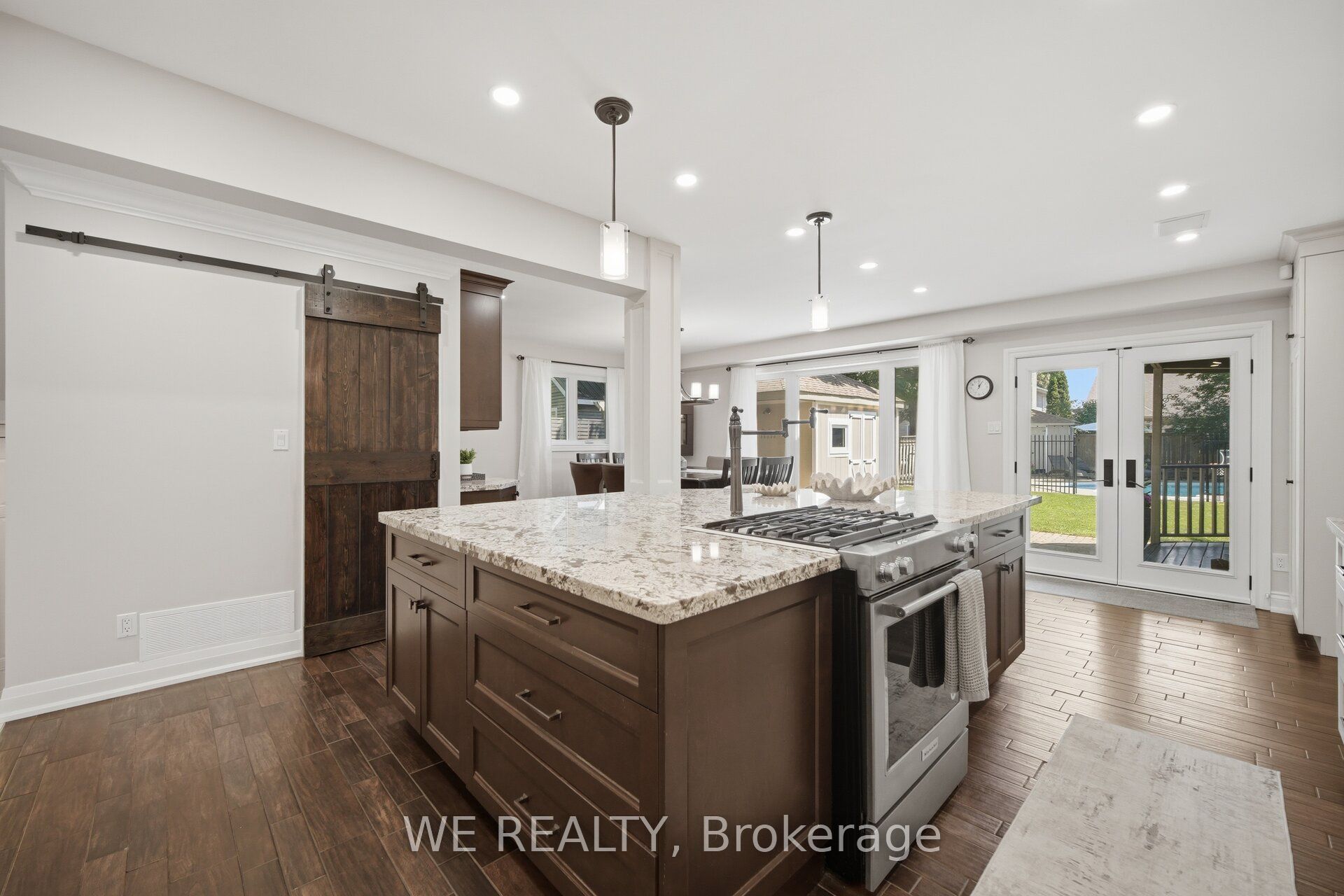 1829 Appleview Road Property Photo 14