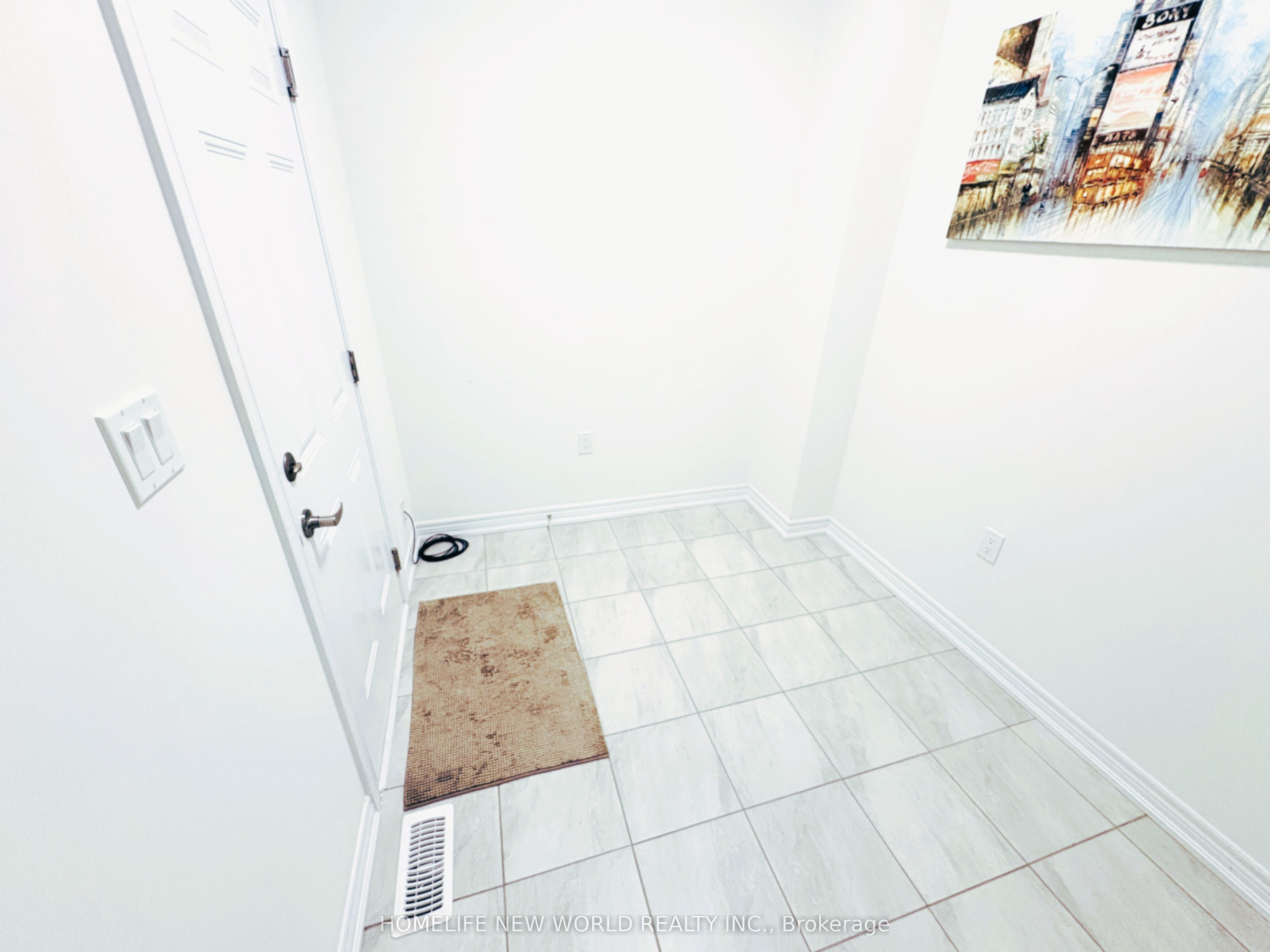 966 Cormorant Path Property Photo 6