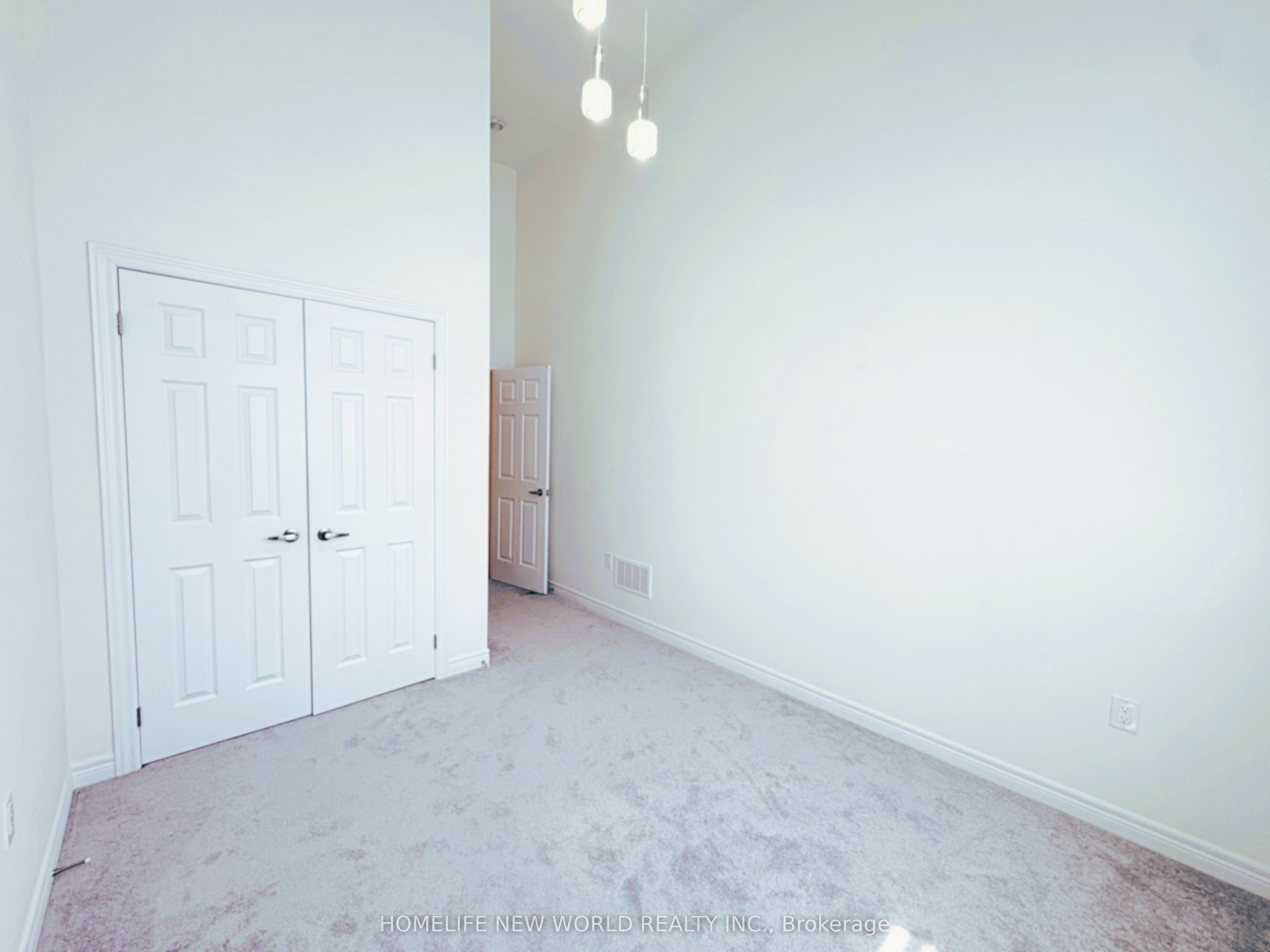 966 Cormorant Path Property Photo 15