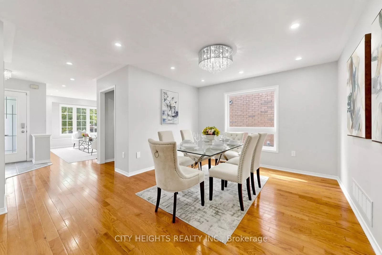 58 Bradbury Crescent Upper Property Photo 6