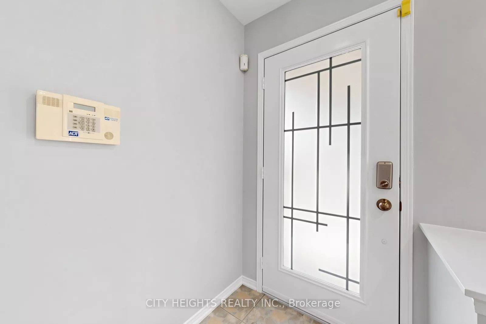 58 Bradbury Crescent Upper Property Photo 20