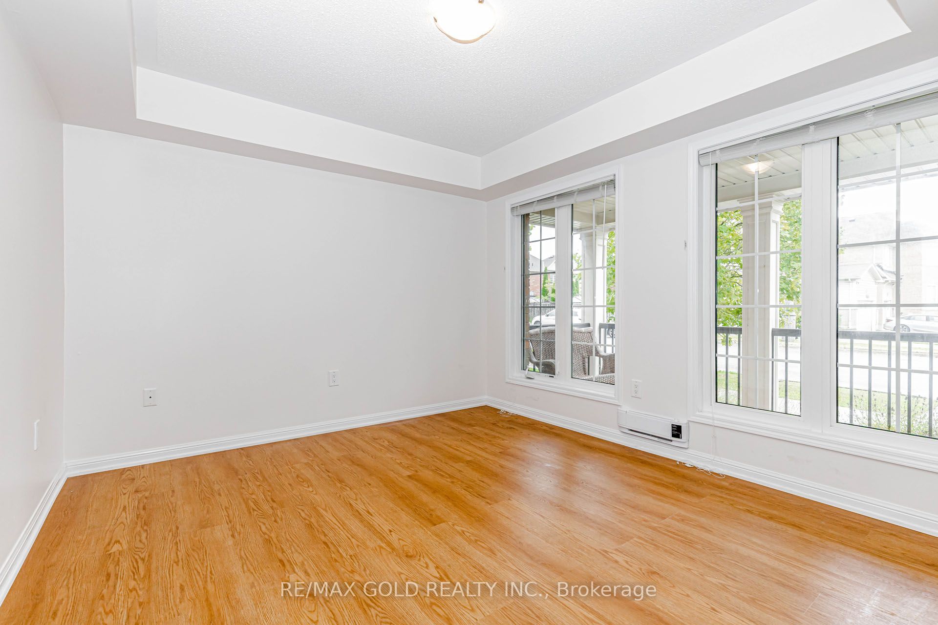 2486 William Jackson Drive Property Photo 7
