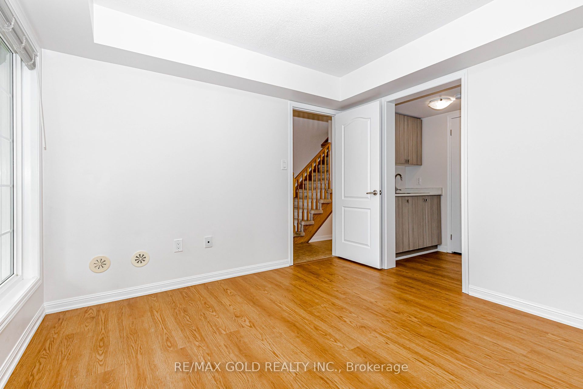 2486 William Jackson Drive Property Photo 9