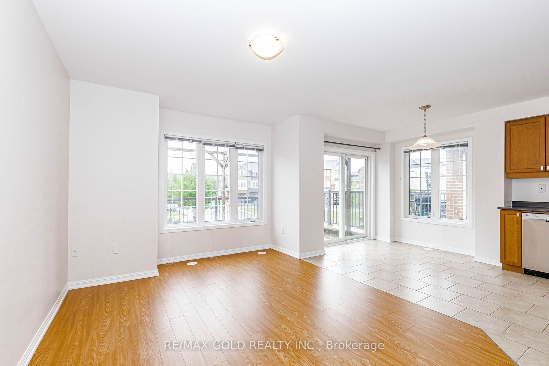 2486 William Jackson Drive Property Photo 21