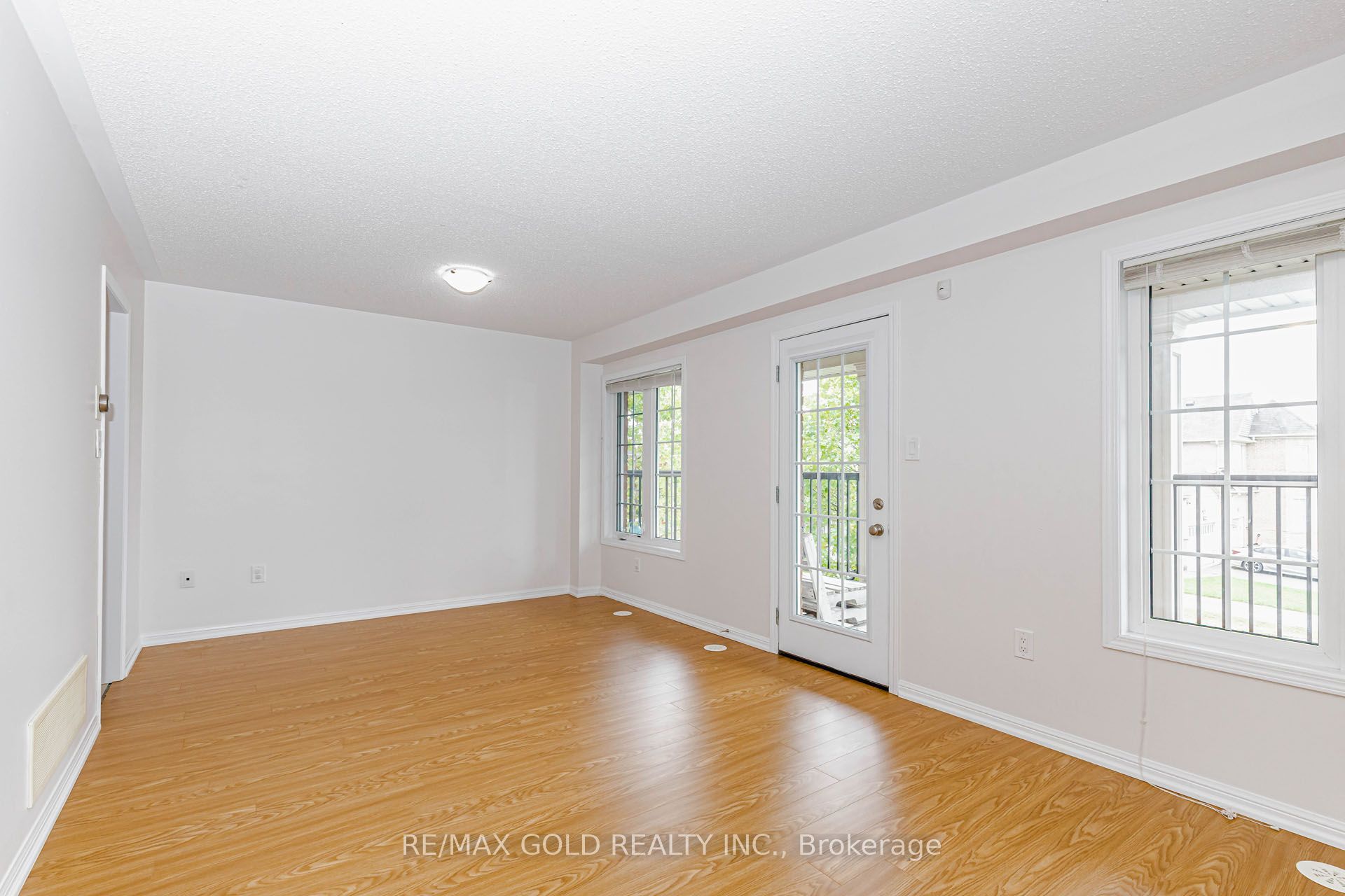 2486 William Jackson Drive Property Photo 26
