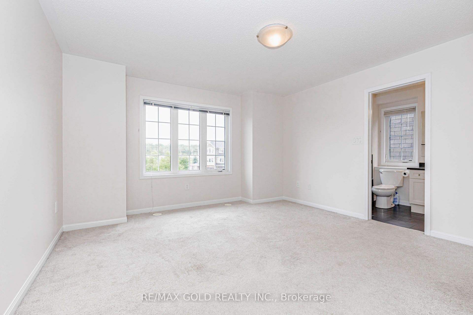 2486 William Jackson Drive Property Photo 35