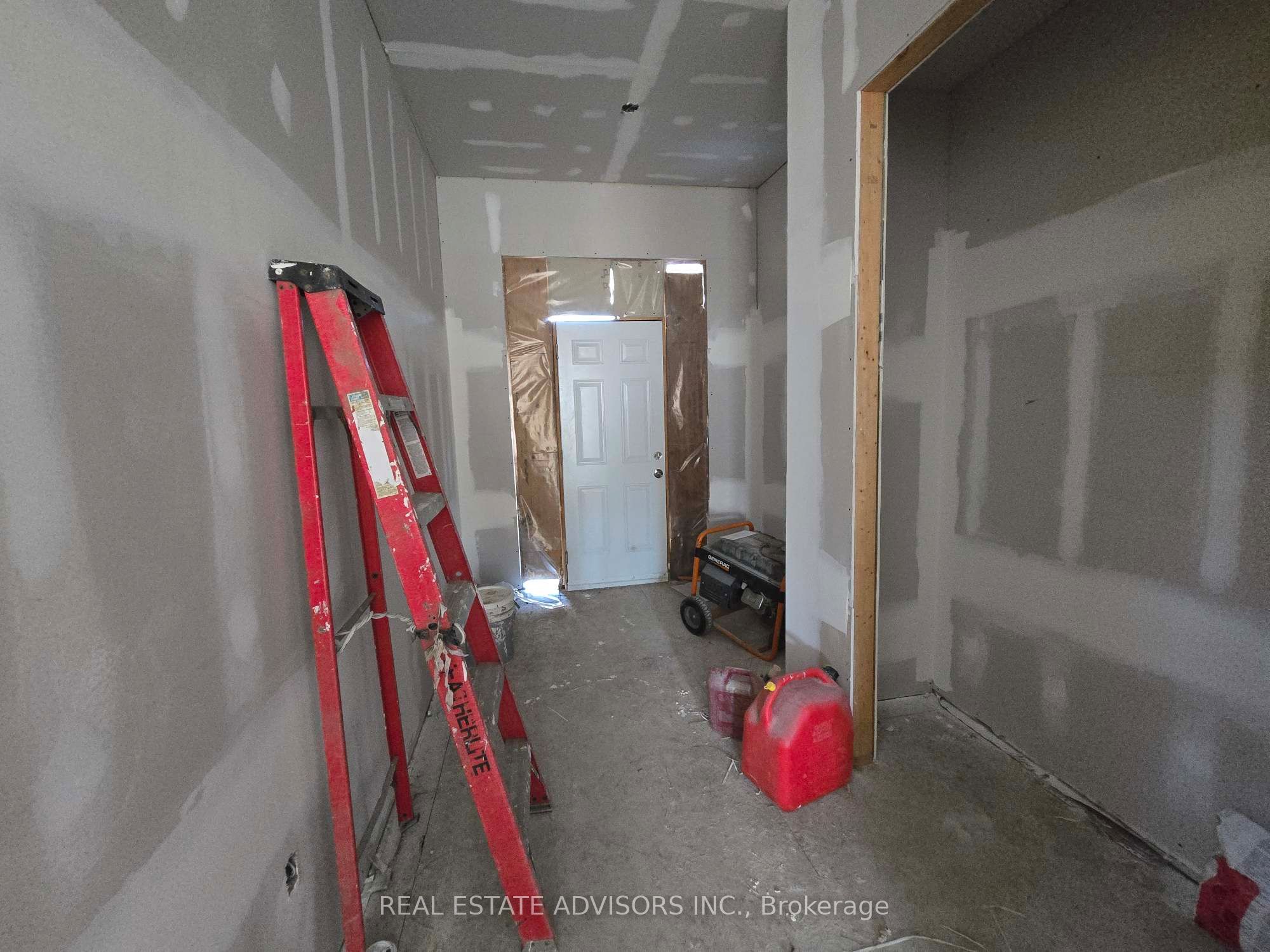 68b Laurel Avenue Property Photo 2