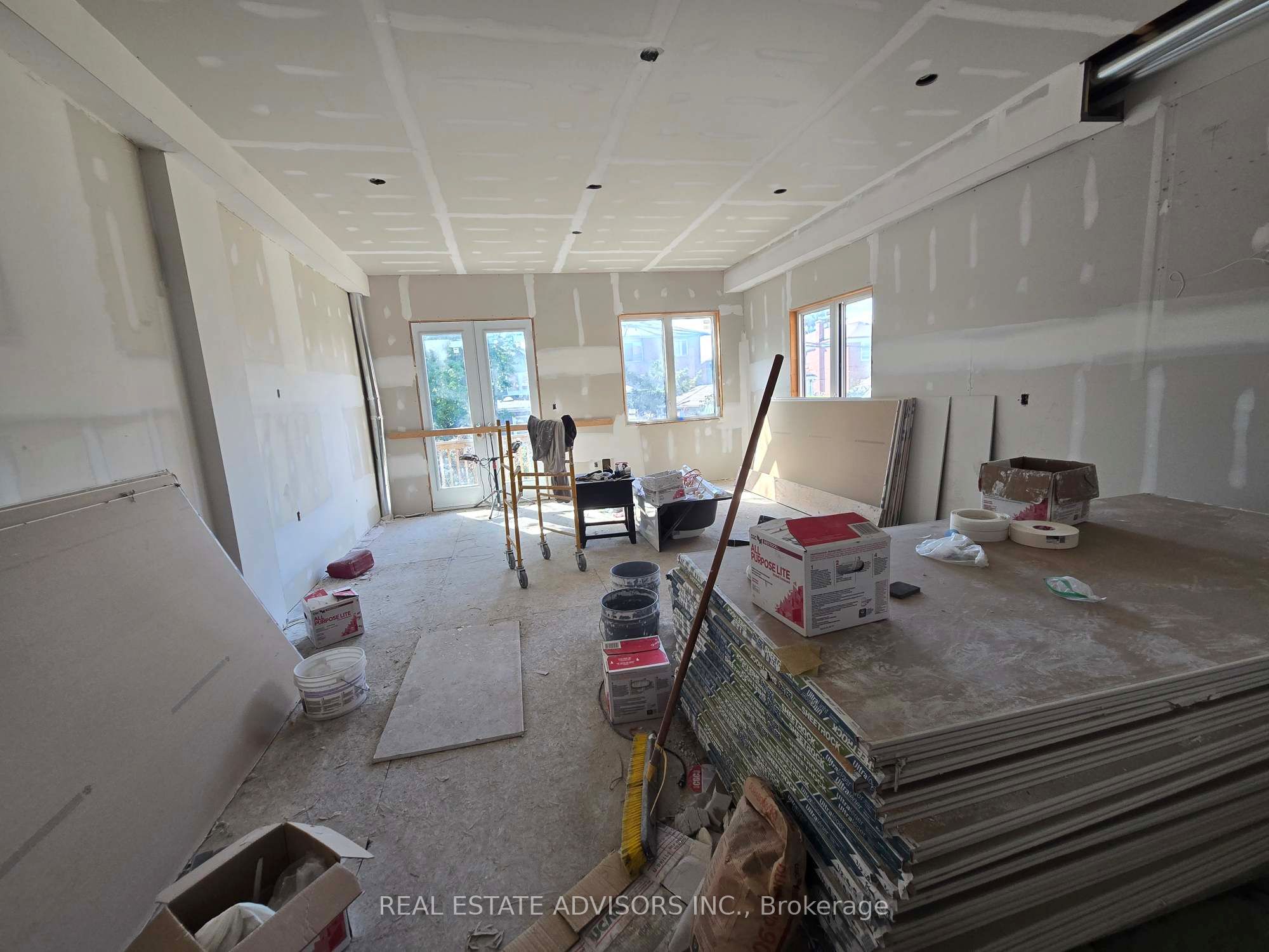 68b Laurel Avenue Property Photo 5