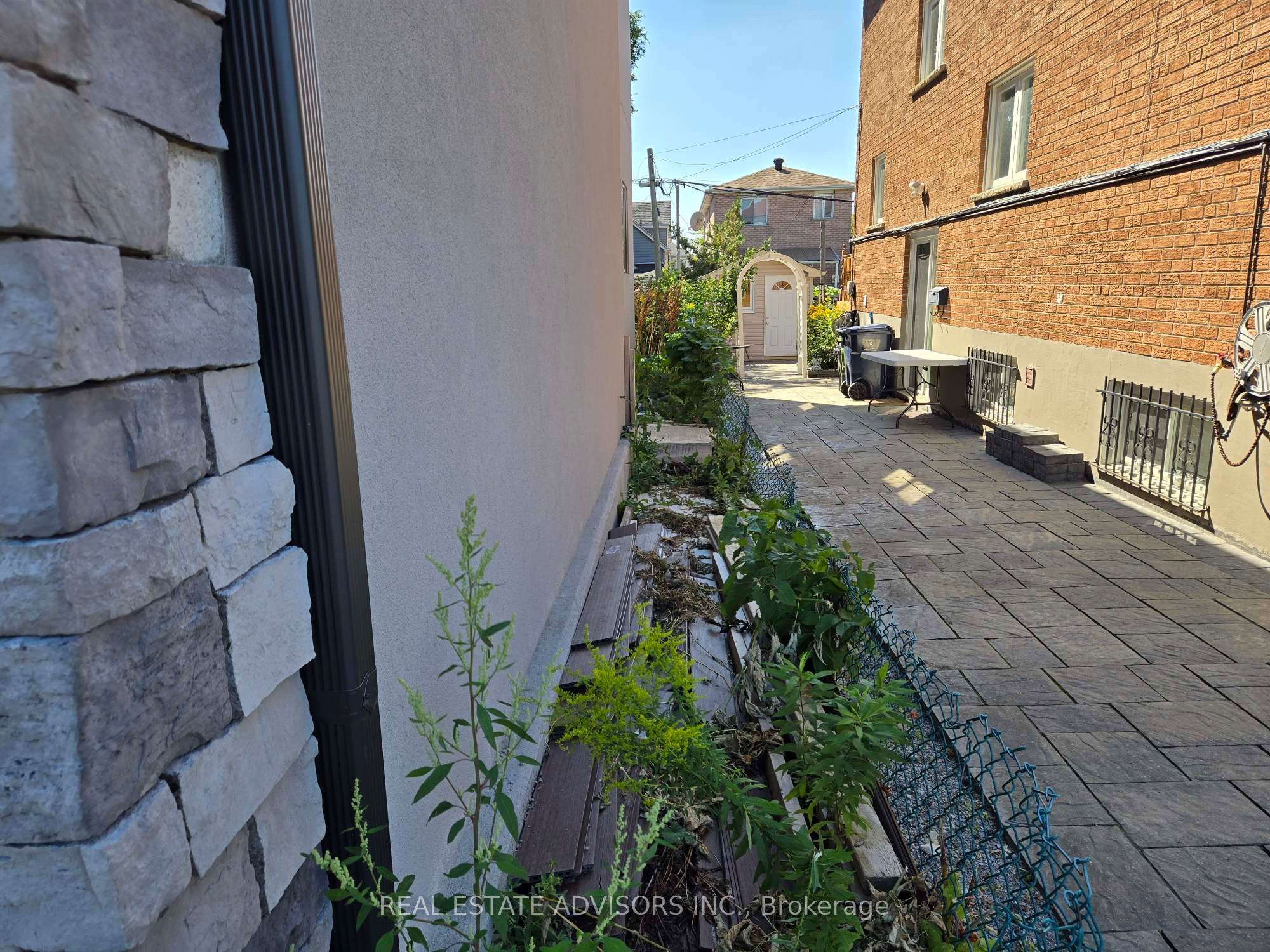 68b Laurel Avenue Property Photo 27