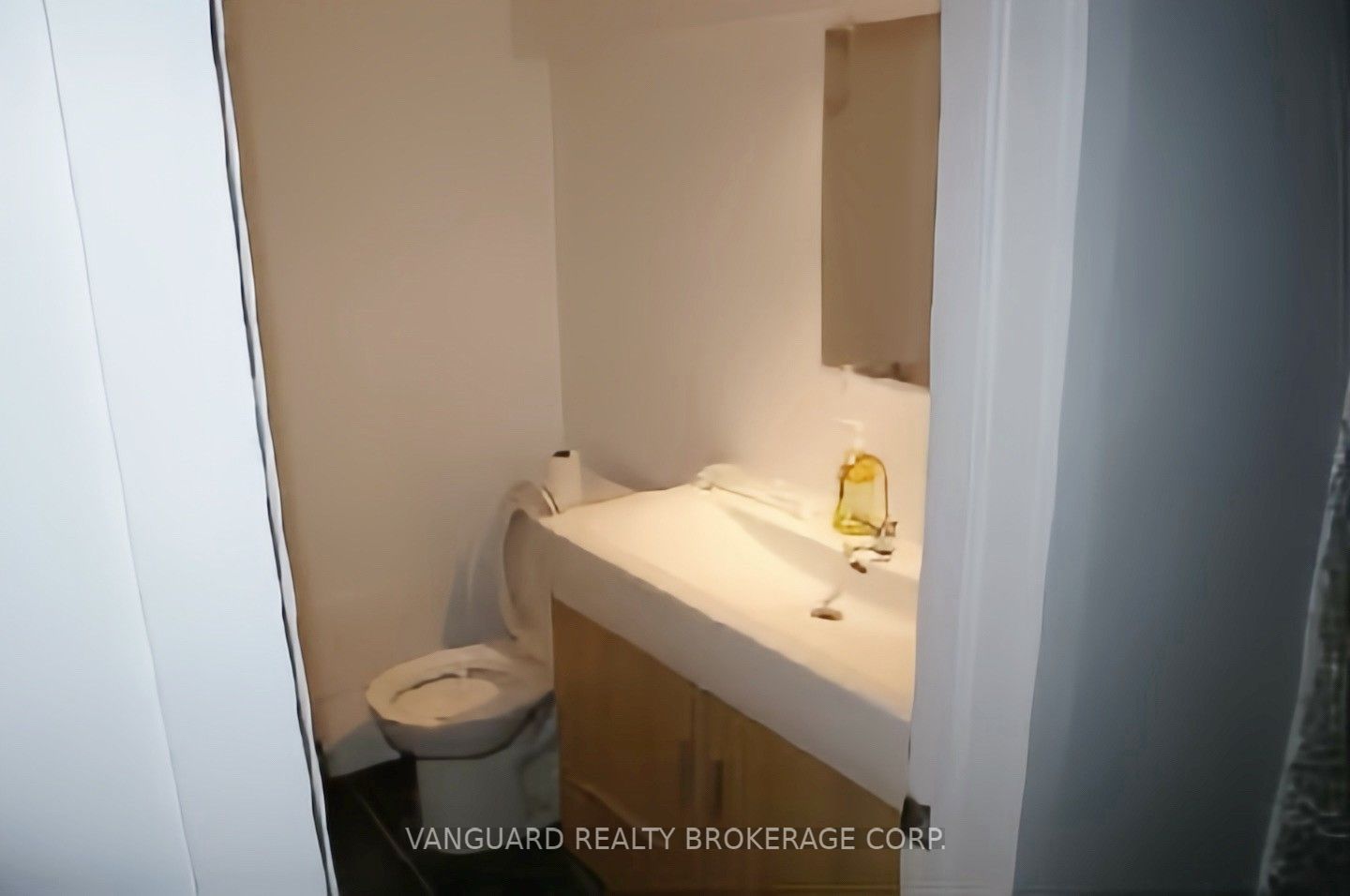 347 & 349 Jones Avenue Property Photo 6